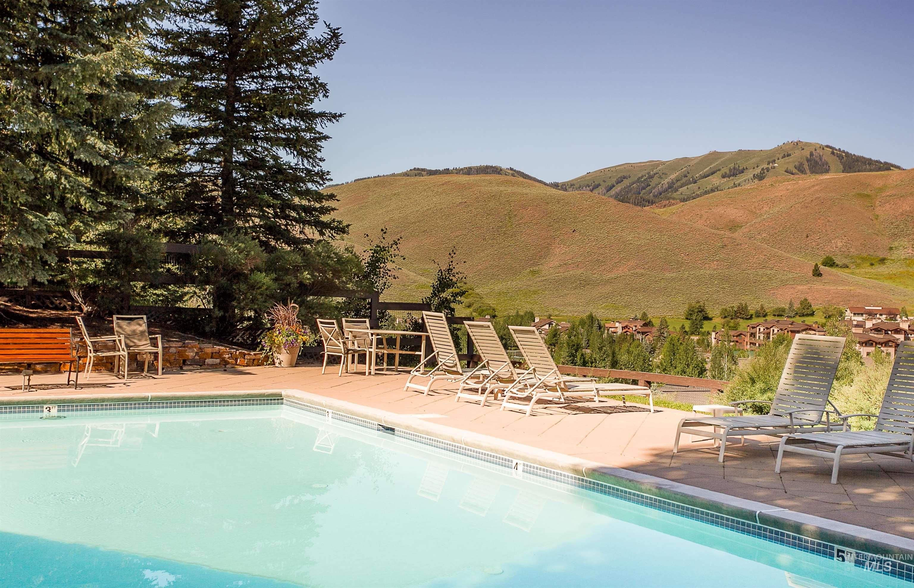 4139 Bluff Condo Drive, Sun Valley, Idaho 83353, 1 Bedroom, 1 Bathroom, Residential For Sale, Price $599,000, 98967616