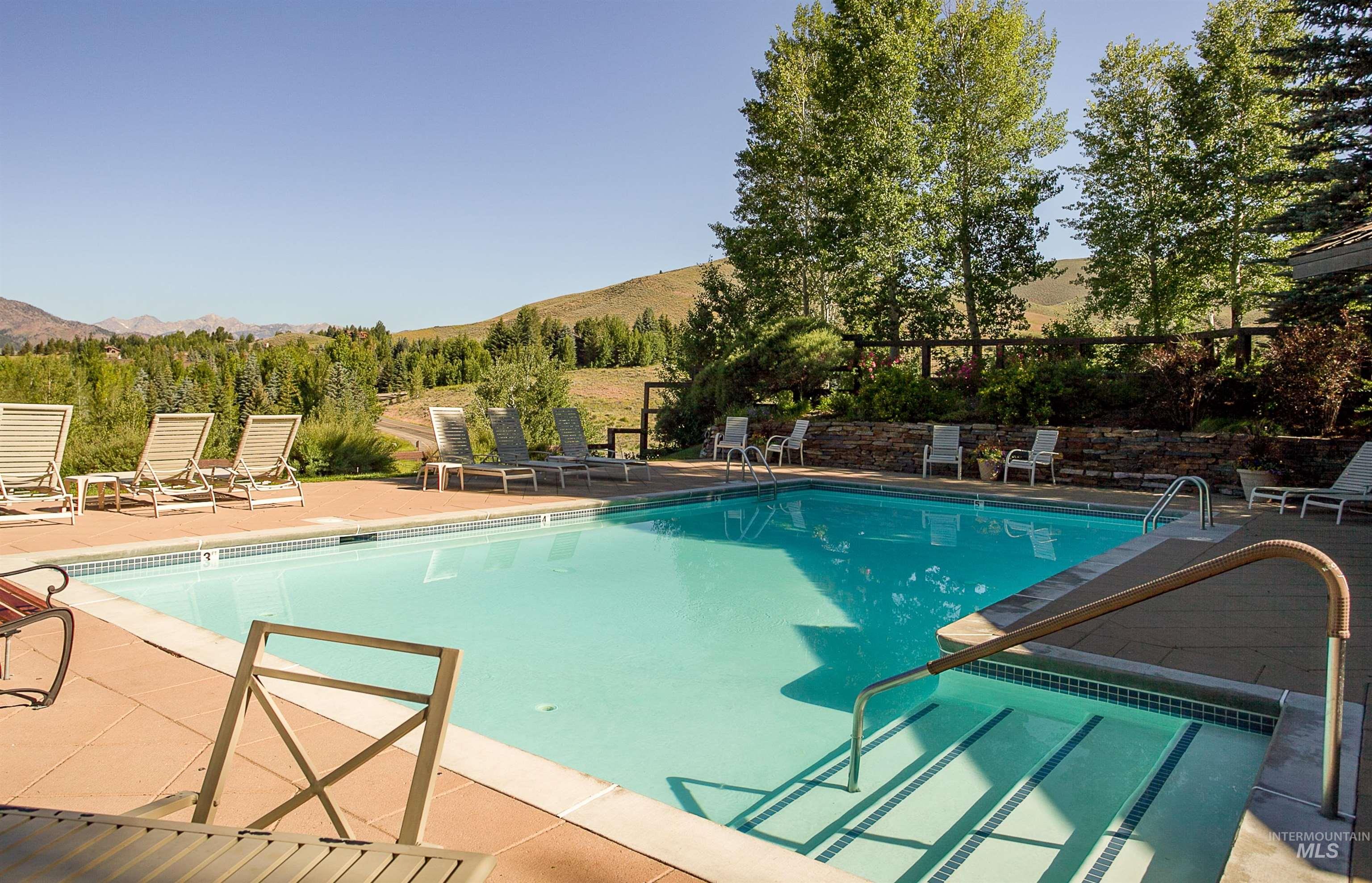 4139 Bluff Condo Drive, Sun Valley, Idaho 83353, 1 Bedroom, 1 Bathroom, Residential For Sale, Price $599,000, 98967616