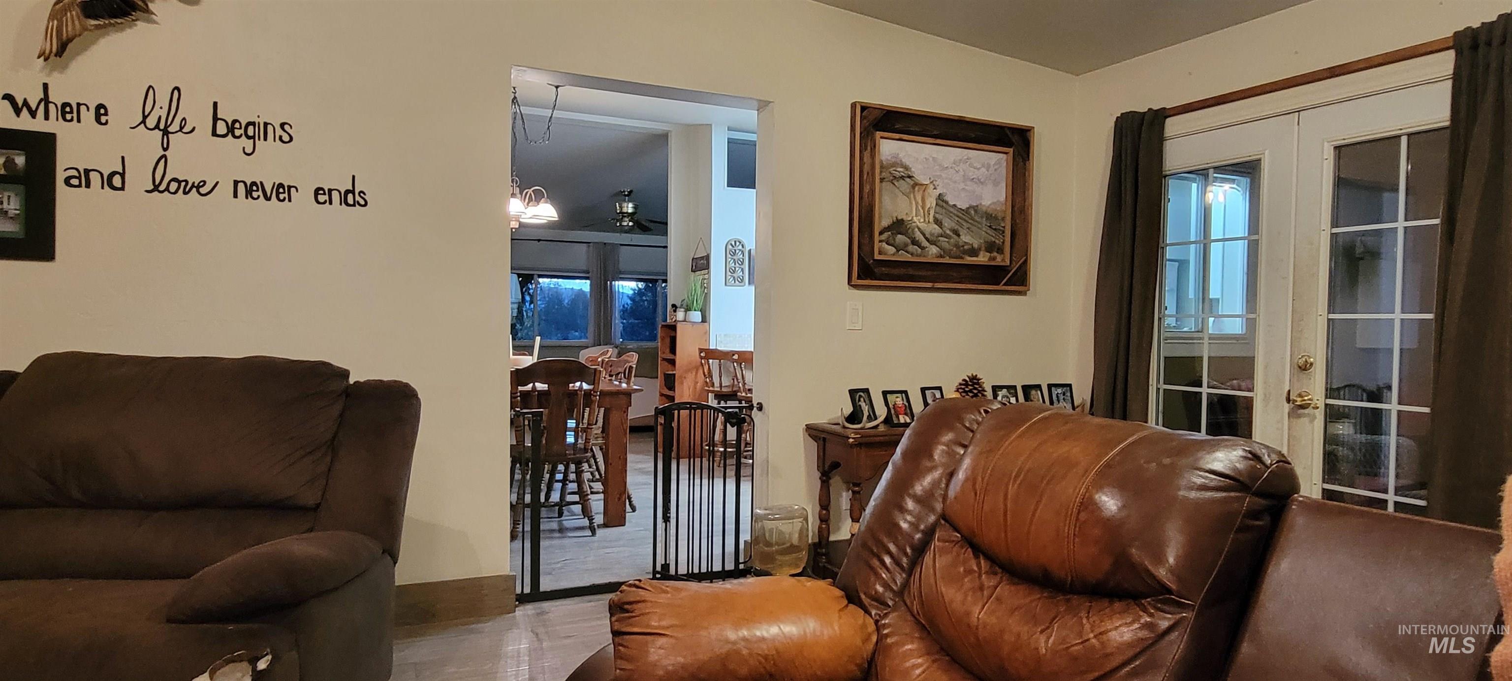 204 Larradon Dr, Kamiah, Idaho 83536, 4 Bedrooms, 2 Bathrooms, Residential For Sale, Price $399,000, 98967618