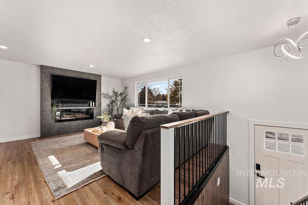 4302 W Meriwether Dr, Boise, Idaho 83705, 4 Bedrooms, 2 Bathrooms, Residential For Sale, Price $595,500, 98967620