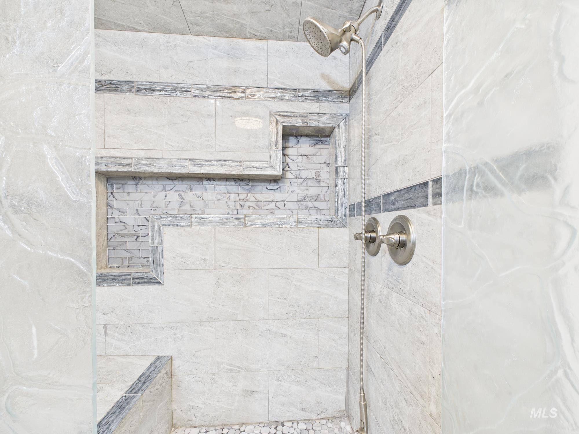 402 29th St., Lewiston, Idaho 83501, 3 Bedrooms, 2 Bathrooms, Residential For Sale, Price $330,000, 98967623