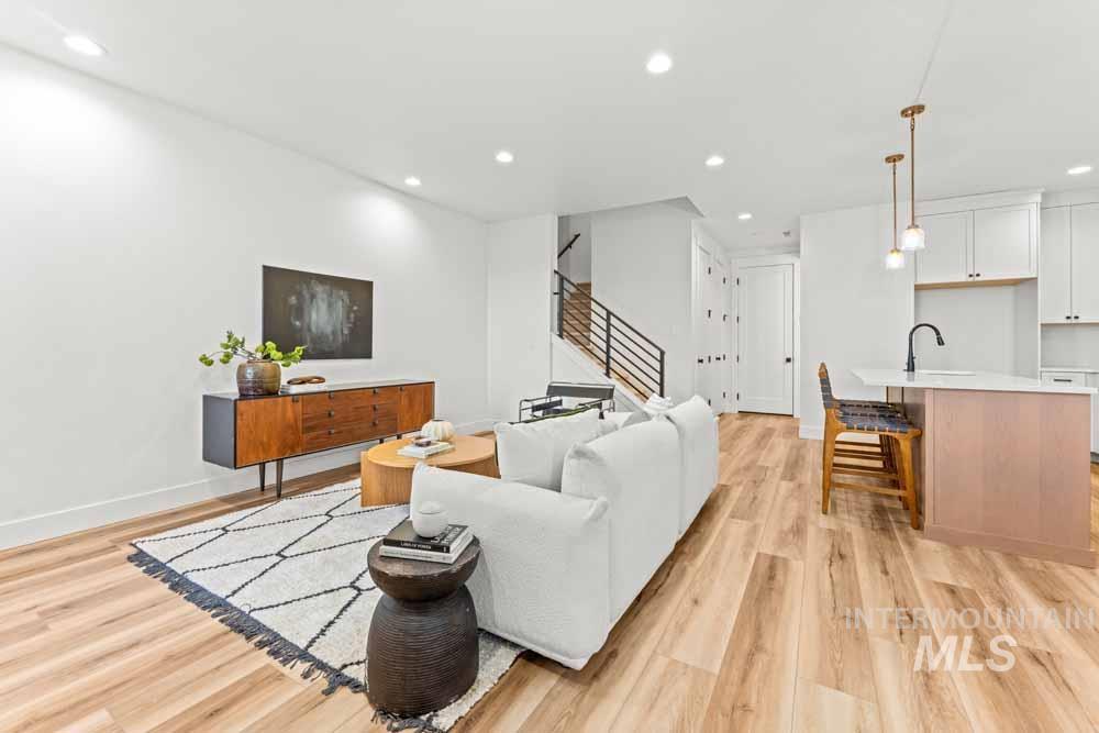 335 E Lombard Ln, Eagle, Idaho 83616, 3 Bedrooms, 2.5 Bathrooms, Residential For Sale, Price $588,995, 98967628