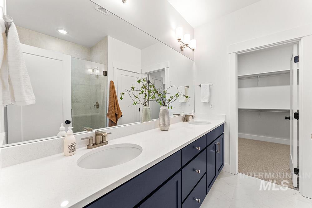 280 S Filbert Ln, Eagle, Idaho 83616, 3 Bedrooms, 2.5 Bathrooms, Residential For Sale, Price $579,900, 98967629