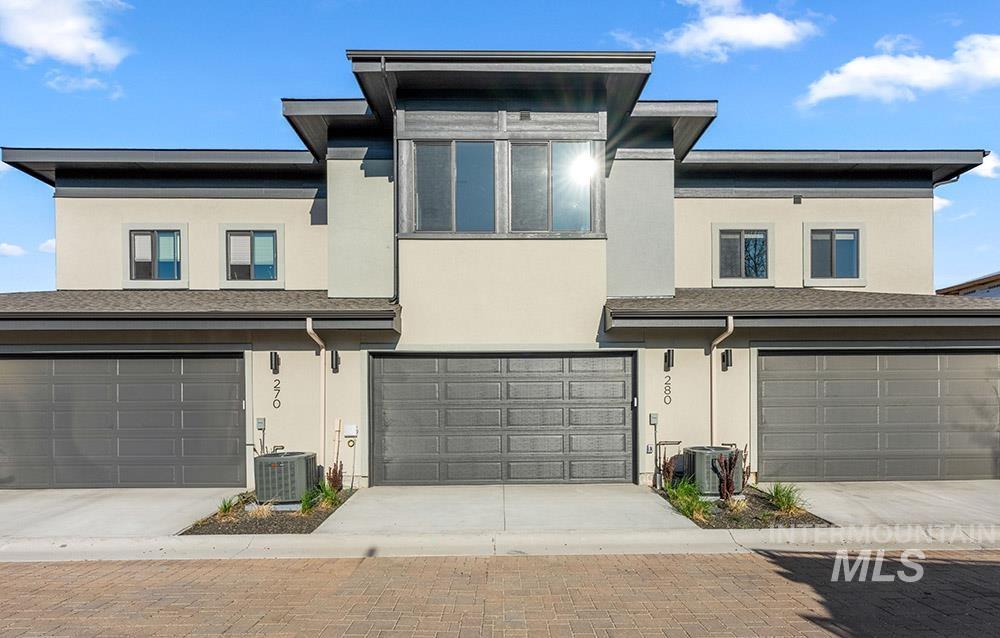 280 S Filbert Ln, Eagle, Idaho 83616, 3 Bedrooms, 2.5 Bathrooms, Residential For Sale, Price $579,900, 98967629