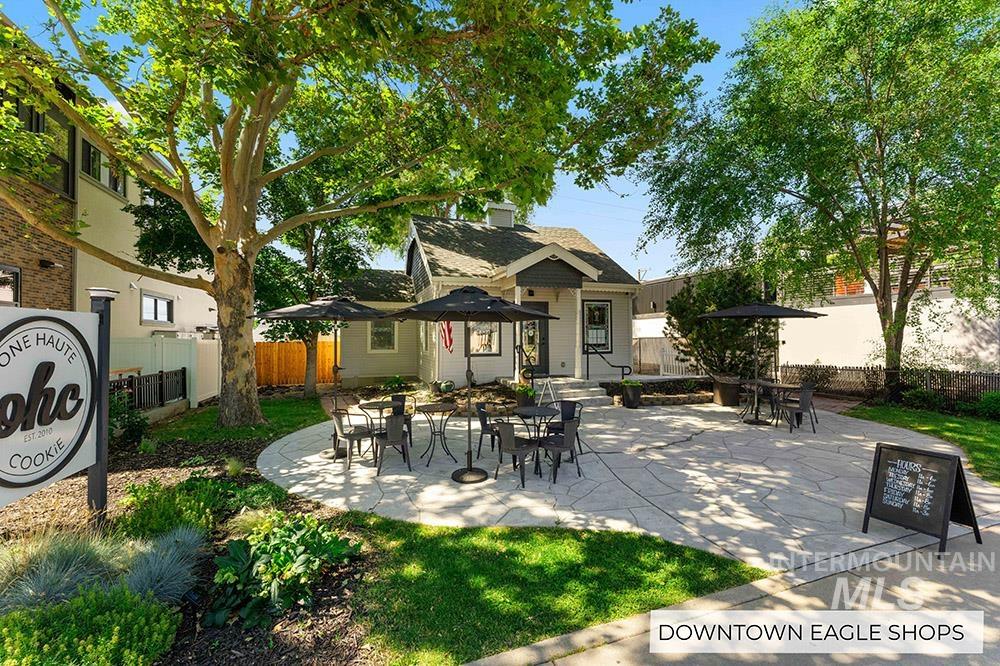 280 S Filbert Ln, Eagle, Idaho 83616, 3 Bedrooms, 2.5 Bathrooms, Residential For Sale, Price $579,900, 98967629