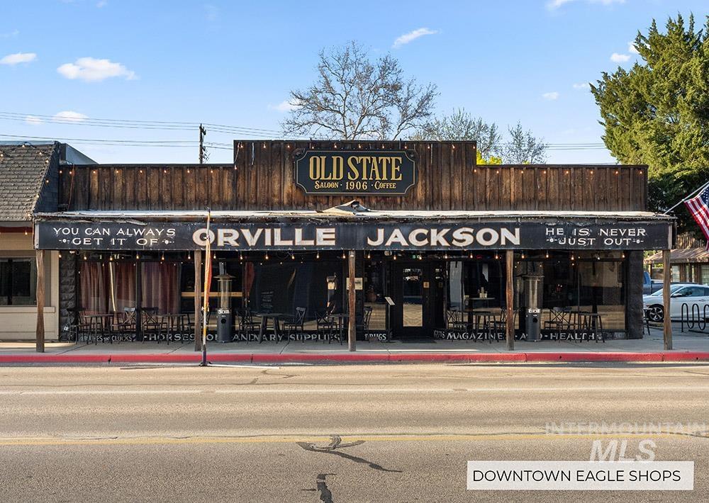 280 S Filbert Ln, Eagle, Idaho 83616, 3 Bedrooms, 2.5 Bathrooms, Residential For Sale, Price $579,900, 98967629