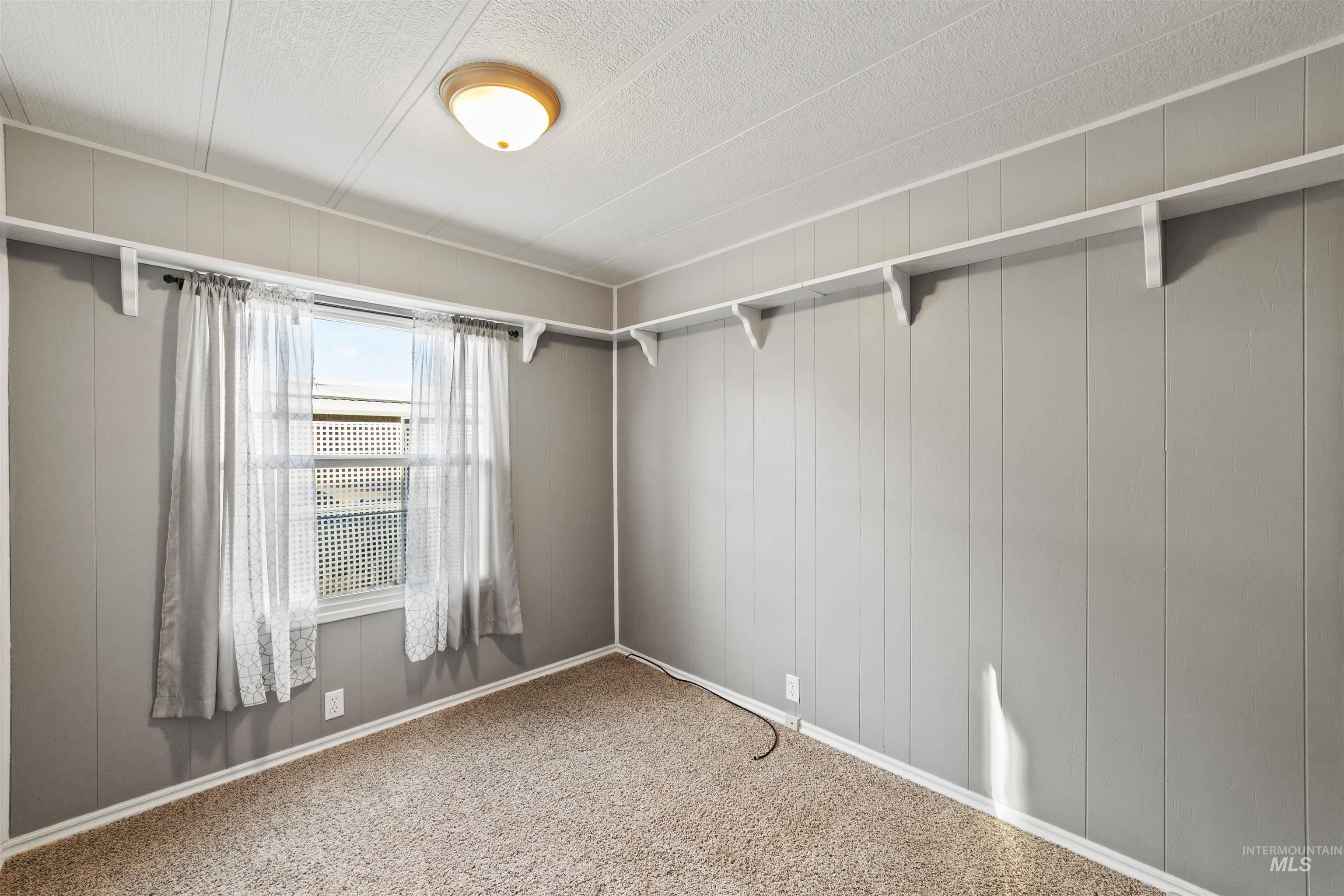 241 N. Checola Circle, Boise, Idaho 83713, 2 Bedrooms, 2 Bathrooms, Residential For Sale, Price $99,000, 98967632