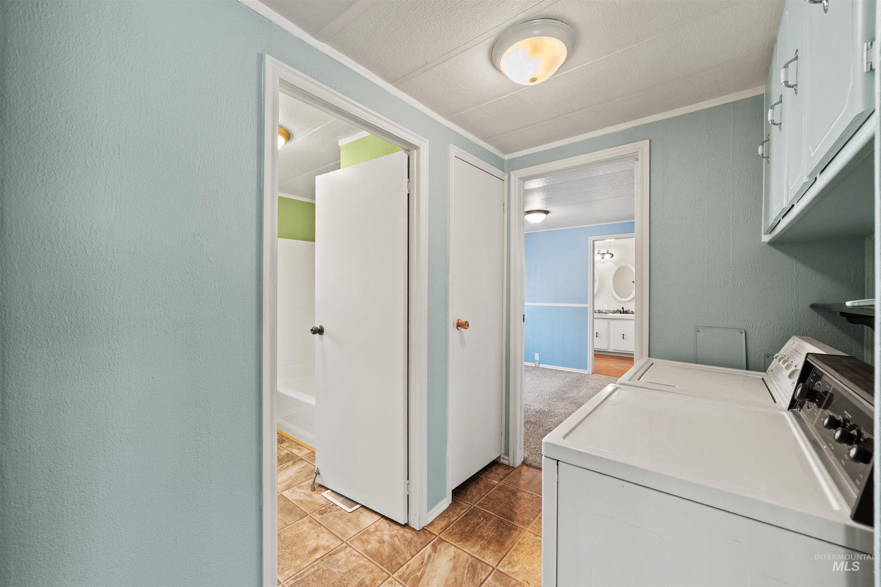 241 N. Checola Circle, Boise, Idaho 83713, 2 Bedrooms, 2 Bathrooms, Residential For Sale, Price $99,000, 98967632