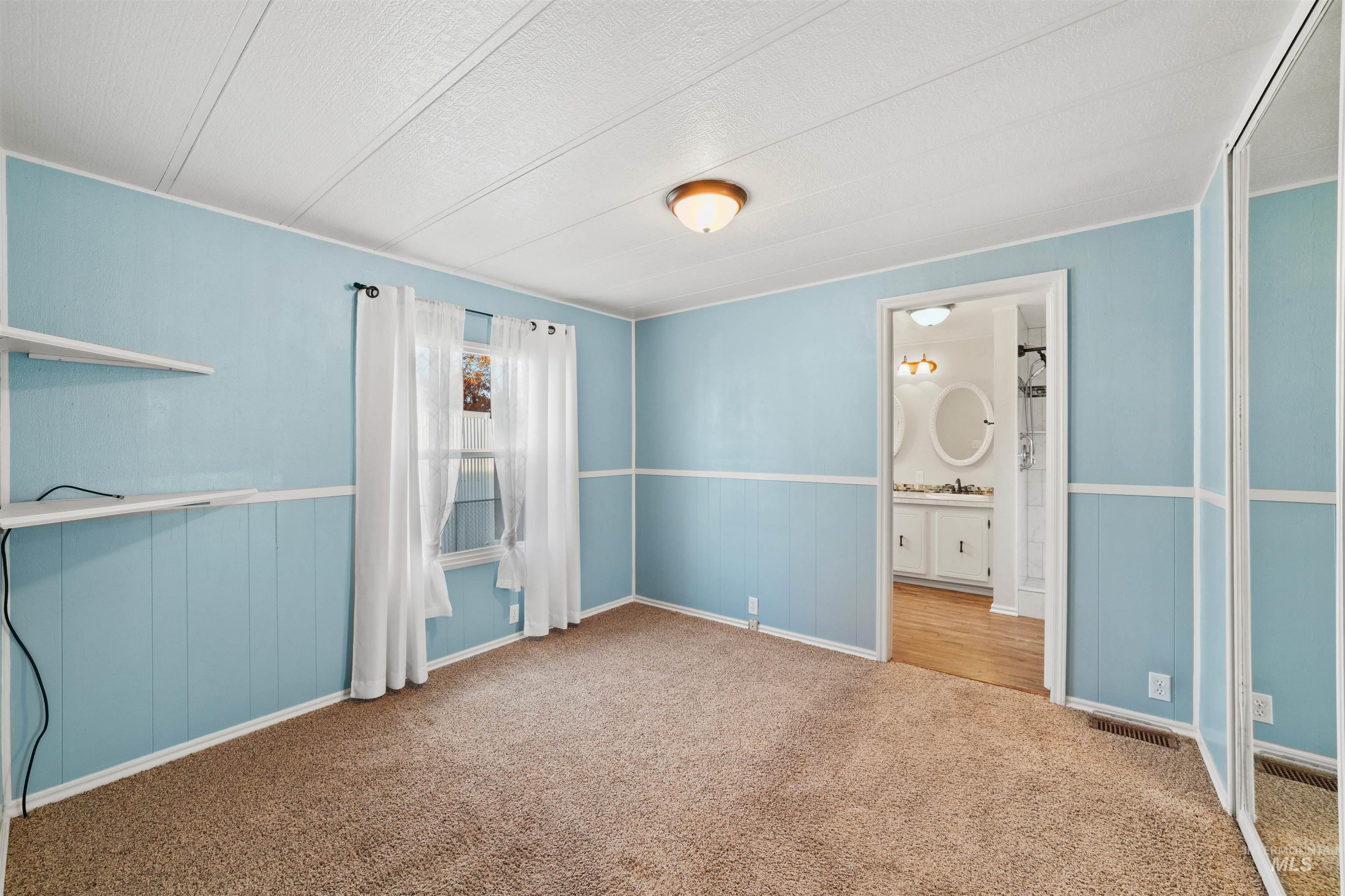 241 N. Checola Circle, Boise, Idaho 83713, 2 Bedrooms, 2 Bathrooms, Residential For Sale, Price $99,000, 98967632