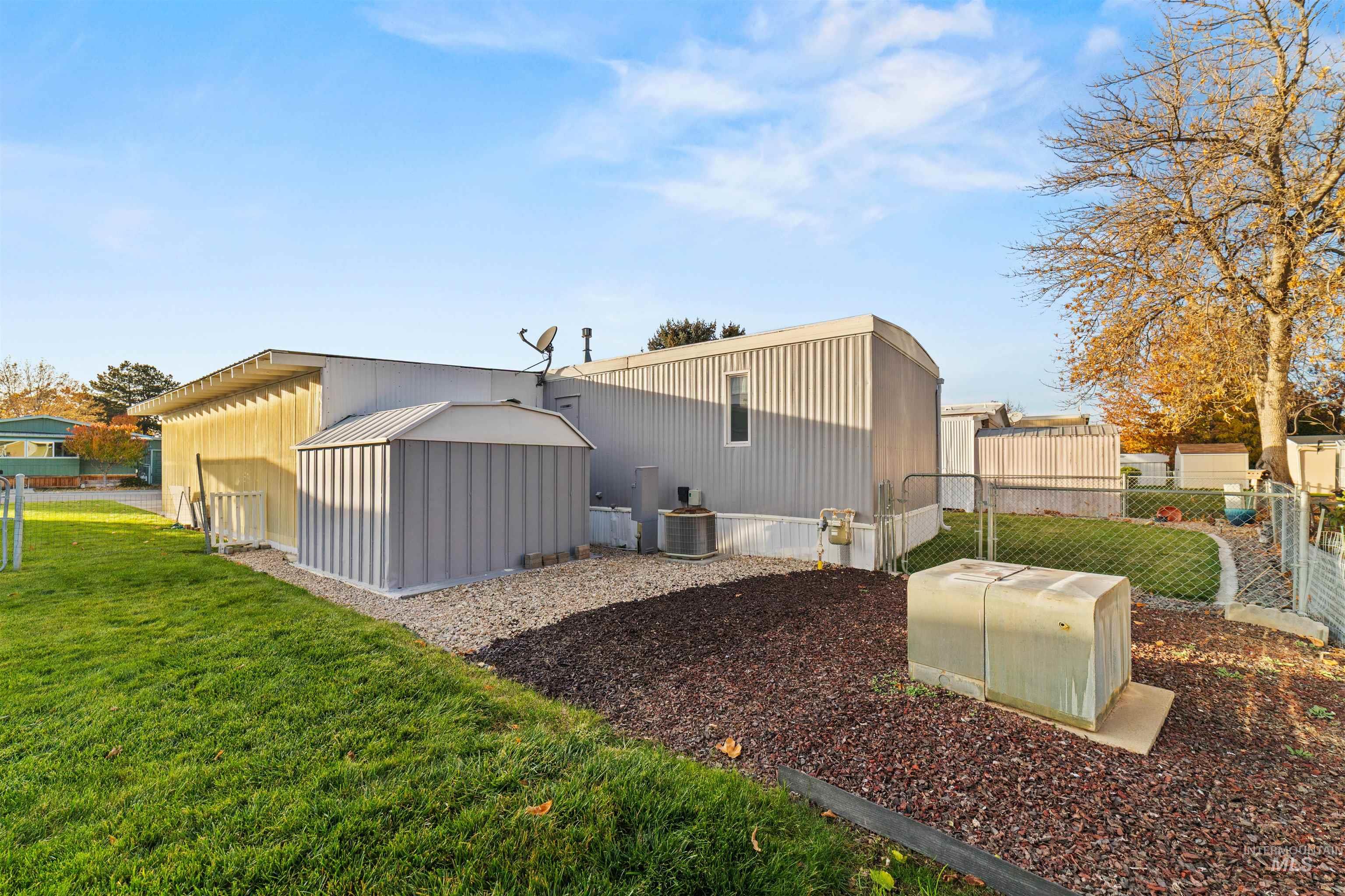 241 N. Checola Circle, Boise, Idaho 83713, 2 Bedrooms, 2 Bathrooms, Residential For Sale, Price $99,000, 98967632