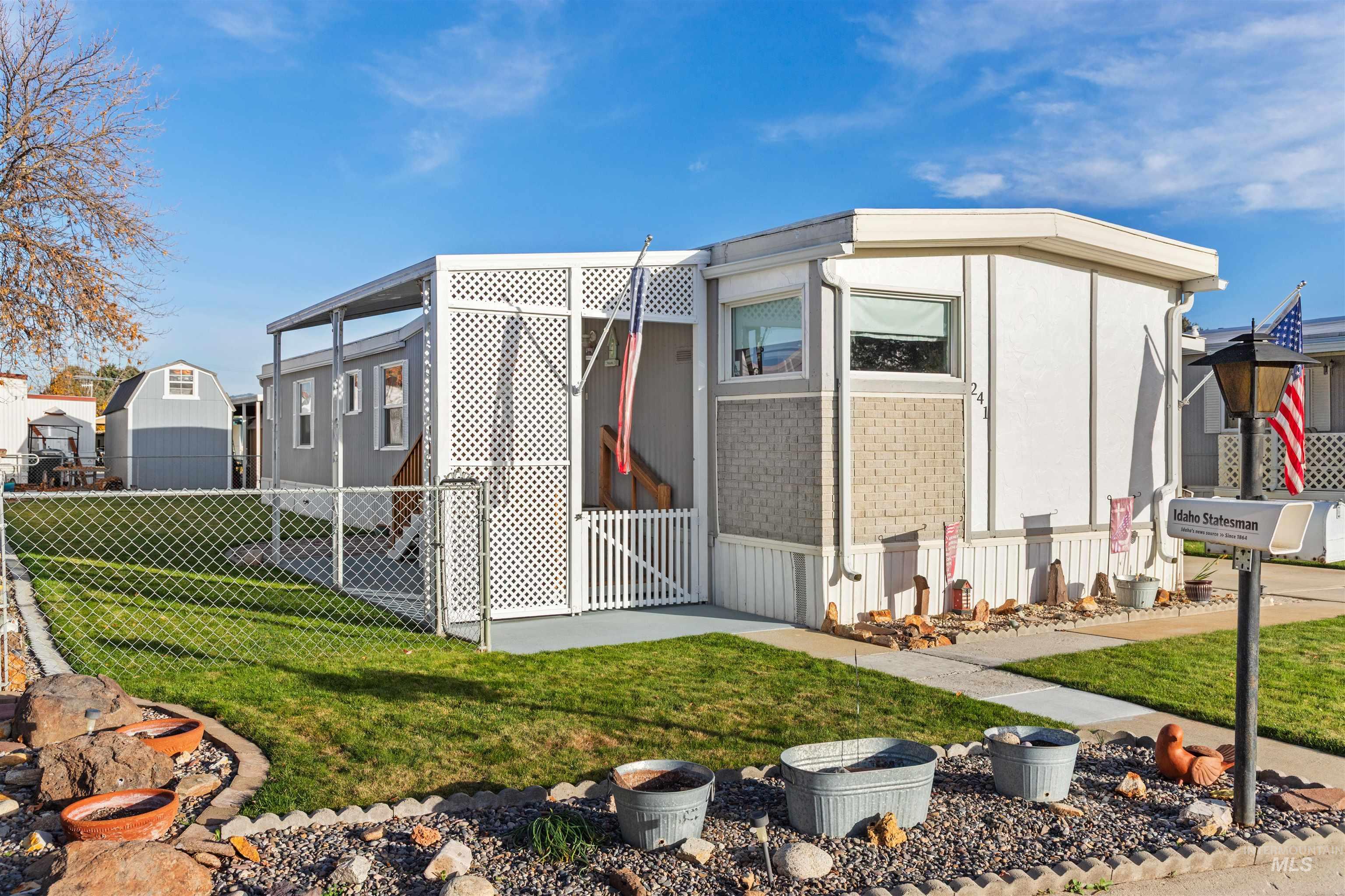 241 N. Checola Circle, Boise, Idaho 83713, 2 Bedrooms, 2 Bathrooms, Residential For Sale, Price $99,000, 98967632