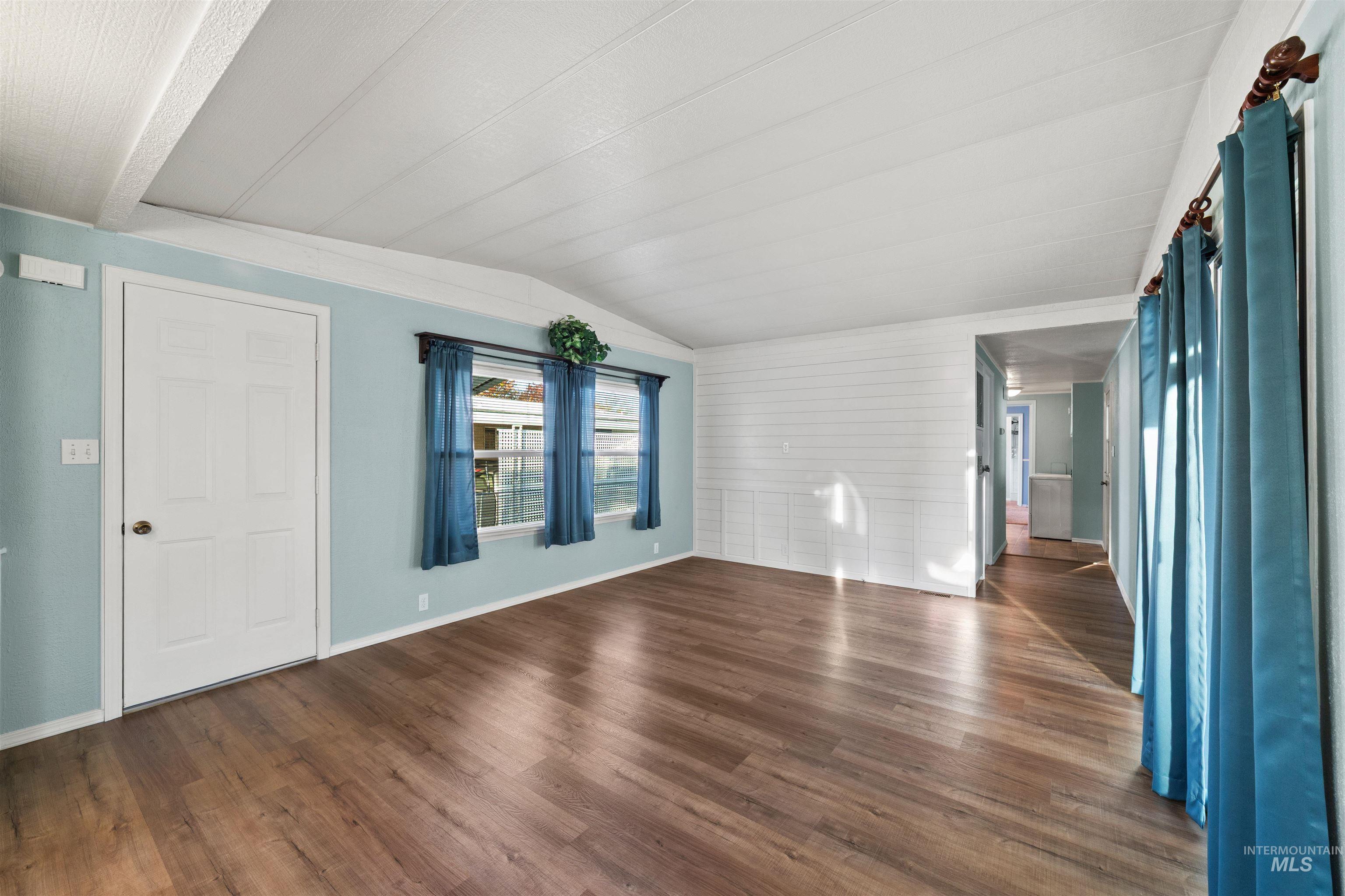 241 N. Checola Circle, Boise, Idaho 83713, 2 Bedrooms, 2 Bathrooms, Residential For Sale, Price $99,000, 98967632