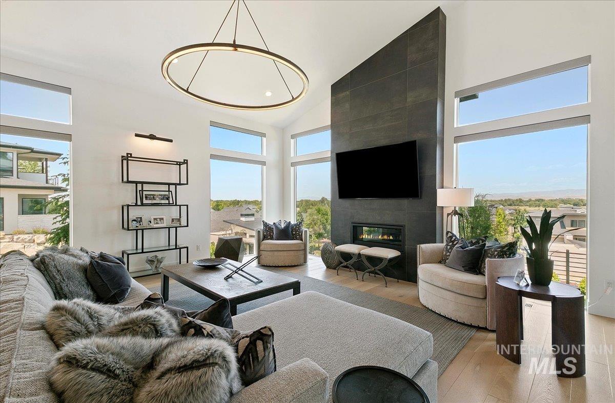 800 E Ashbourne Lane, Eagle, Idaho 83616, 4 Bedrooms, 3.5 Bathrooms, Residential For Sale, Price $1,499,000, 98967634