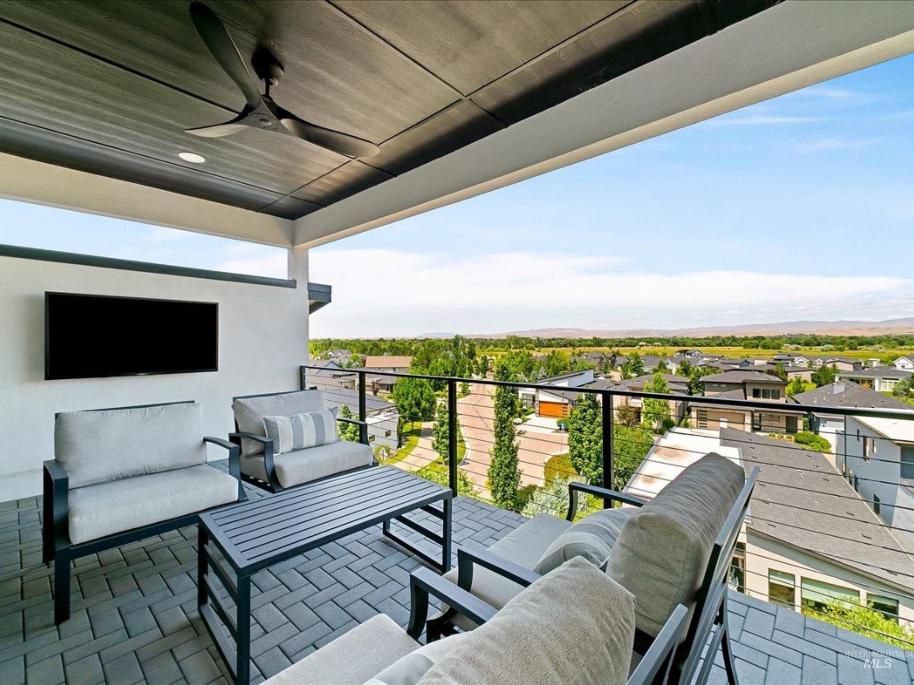 800 E Ashbourne Lane, Eagle, Idaho 83616, 4 Bedrooms, 3.5 Bathrooms, Residential For Sale, Price $1,499,000, 98967634