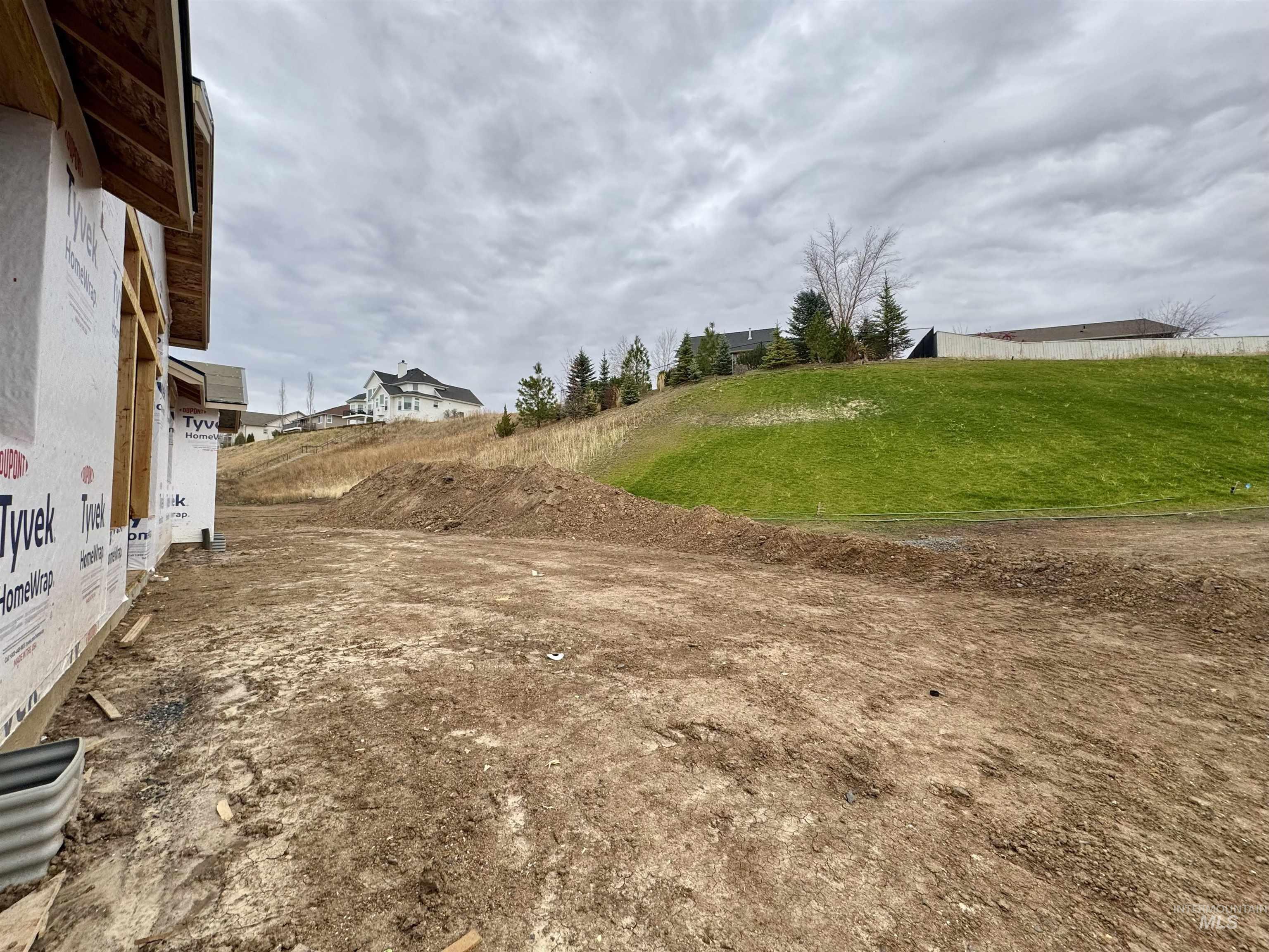 2519 E 3rd Street, Moscow, Idaho 83843, 4 Bedrooms, 2.5 Bathrooms, Residential For Sale, Price $685,000, 98967649