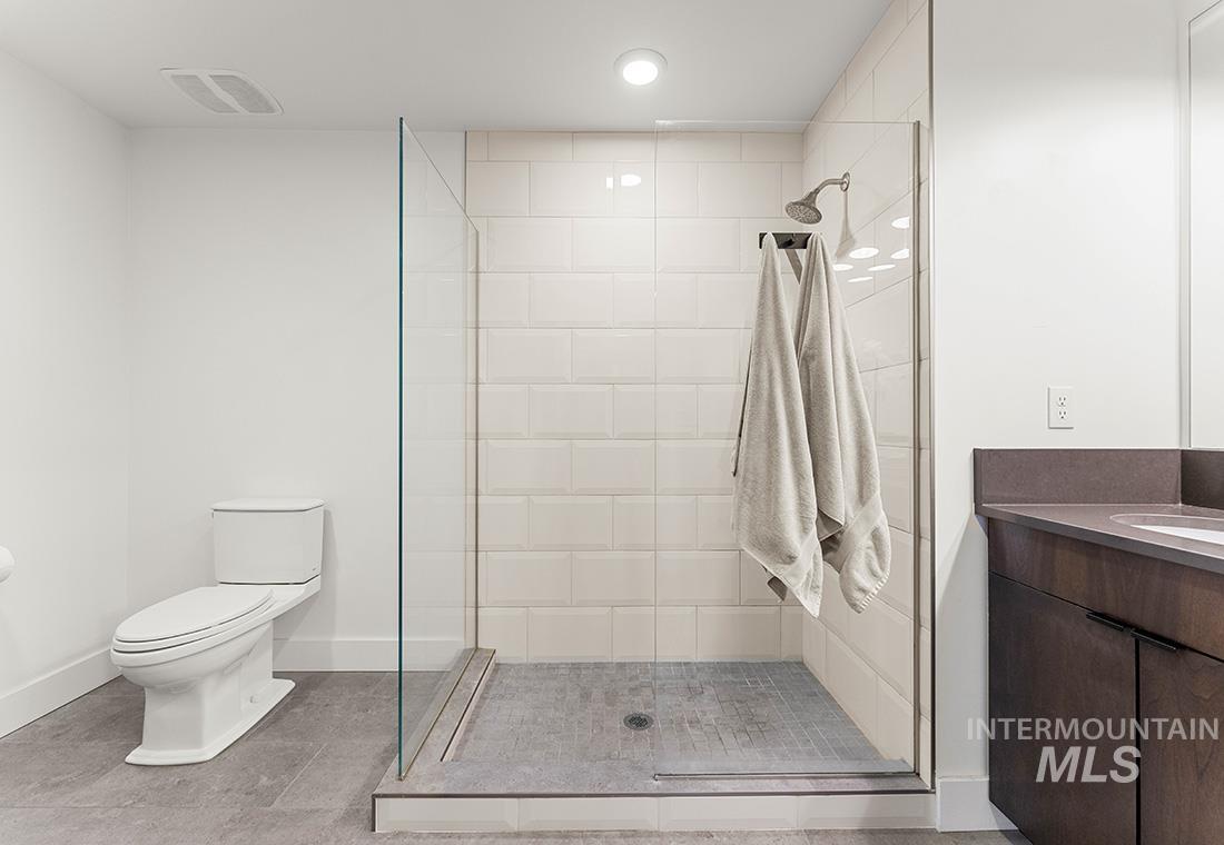 611 S 8th St, Boise, Idaho 83702, 2 Bedrooms, 2.5 Bathrooms, Residential For Sale, Price $850,000, 98967651