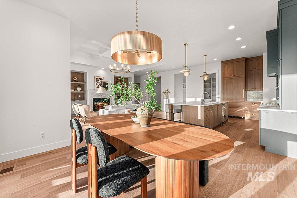 840 N Danville Ave, Eagle, Idaho 83616, 4 Bedrooms, 3.5 Bathrooms, Residential For Sale, Price $1,169,900, 98967652