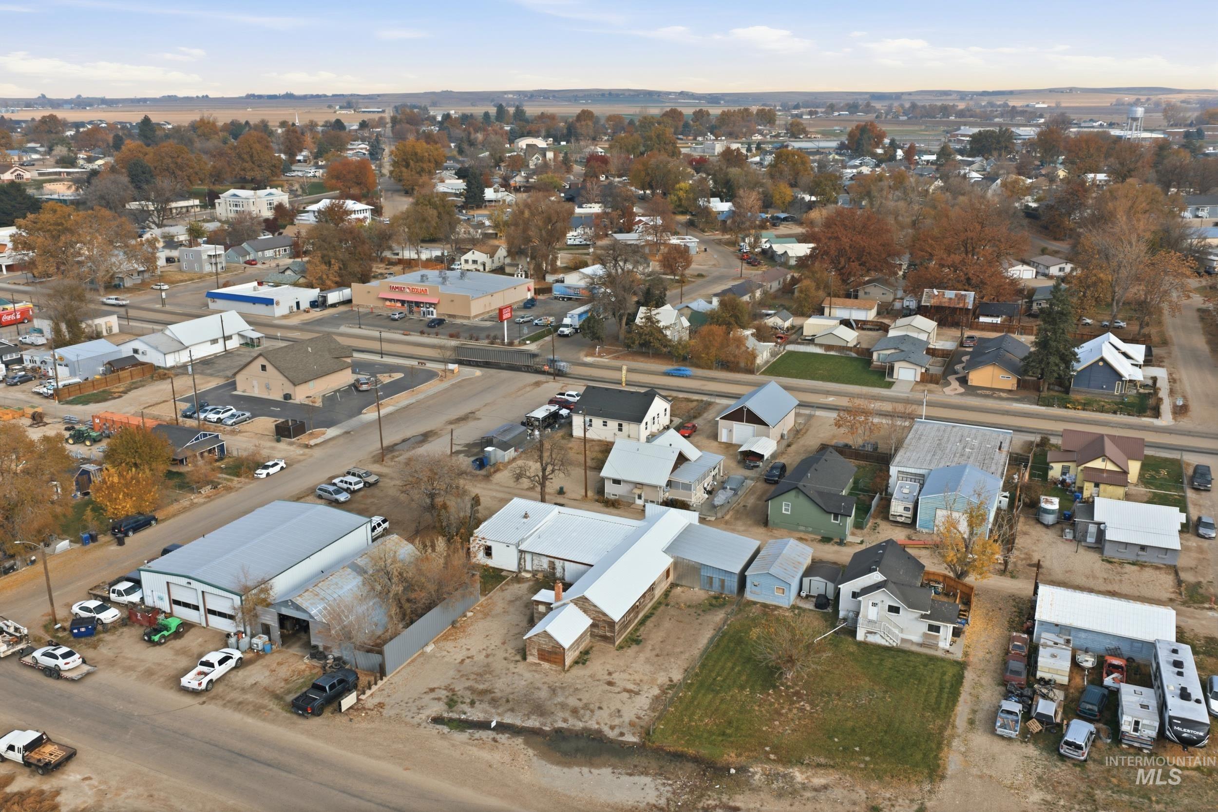 106 N 5th St, Parma, Idaho 83660, 1 Bedroom, Business/Commercial For Sale, Price $240,000, 98967658