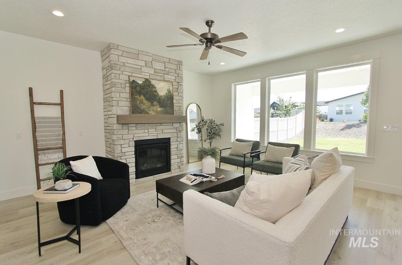 6744 N Magic Mallard Ave, Meridian, Idaho 83646, 4 Bedrooms, 2.5 Bathrooms, Residential For Sale, Price $725,900, 98967662