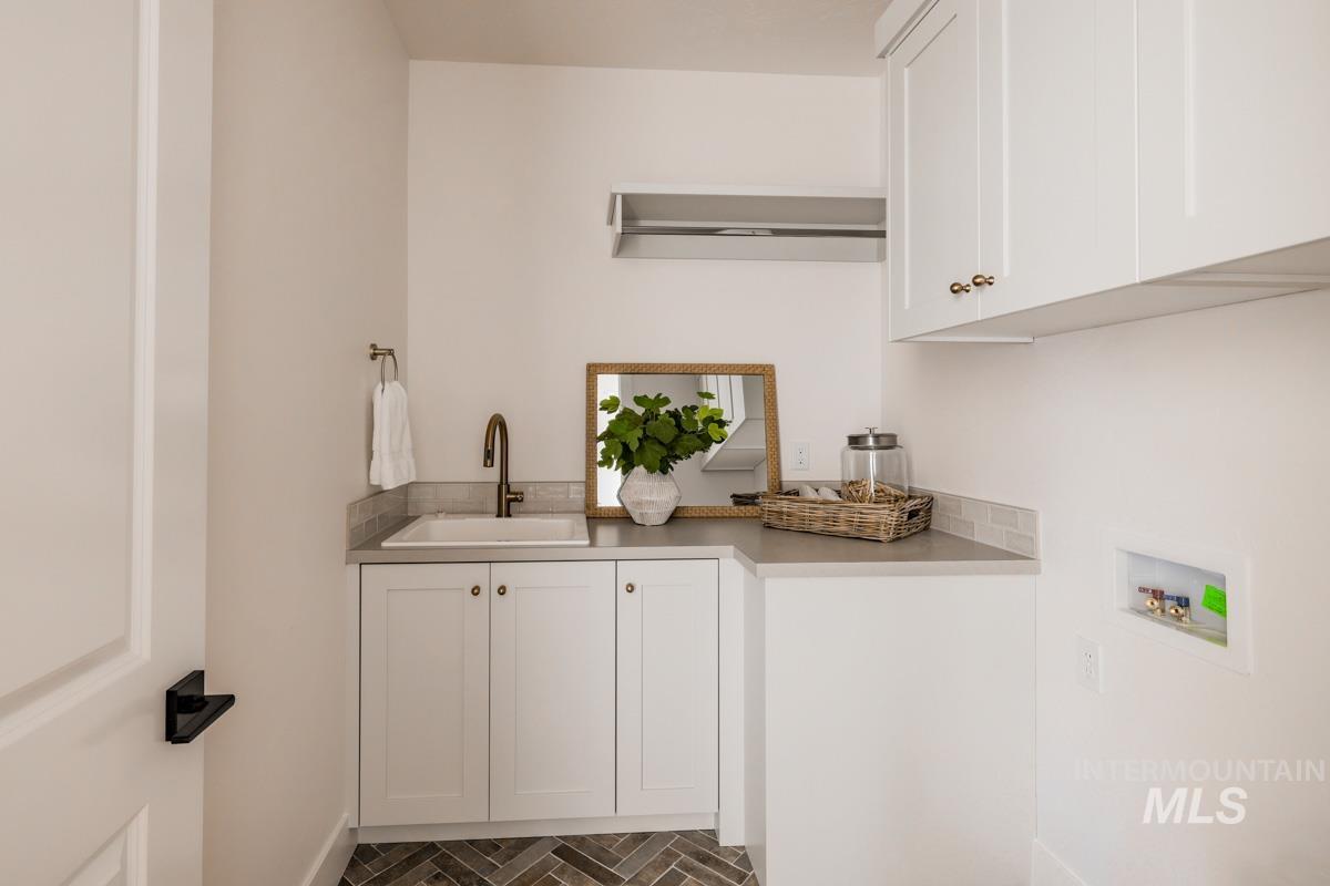 2523 E Tenzing Dr, Meridian, Idaho 83642, 4 Bedrooms, 3.5 Bathrooms, Residential For Sale, Price $849,900, 98967669