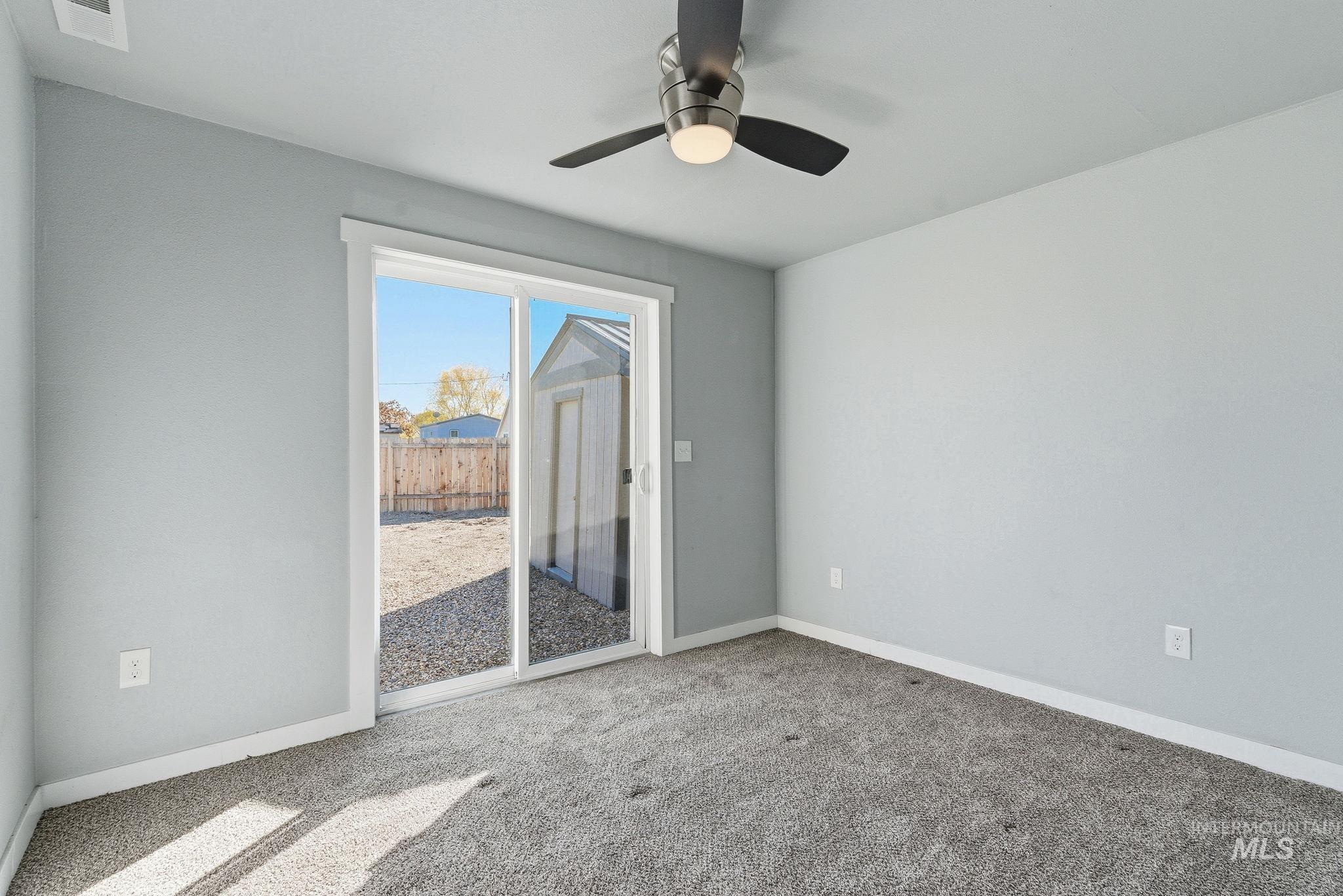 410 S Roswell Blvd, Parma, Idaho 83660, 3 Bedrooms, 1.5 Bathrooms, Residential For Sale, Price $295,000, 98967683