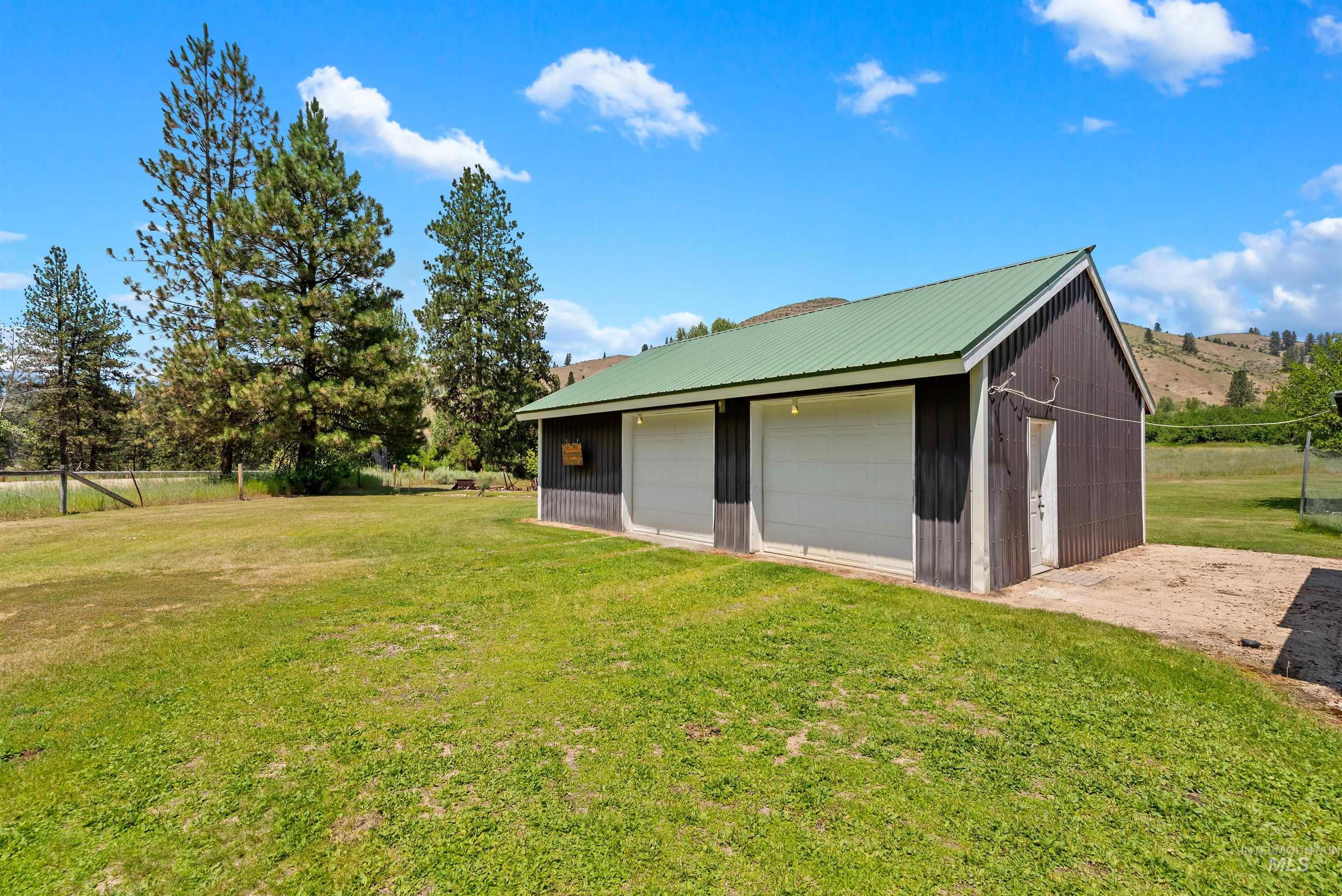 1650 Banks Lowman Road, Garden Valley, Idaho 83622, 3 Bedrooms, 2 Bathrooms, Residential For Sale, Price $1,100,000, 98967687