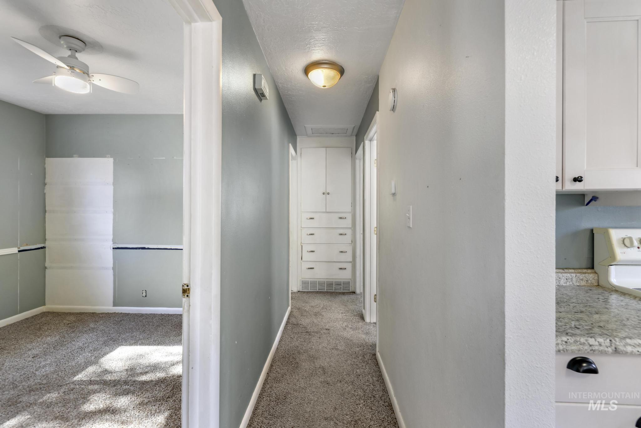 799 Northview, Twin Falls, Idaho 83301, 3 Bedrooms, 1 Bathroom, Residential Income For Sale, Price $365,000, 98967690