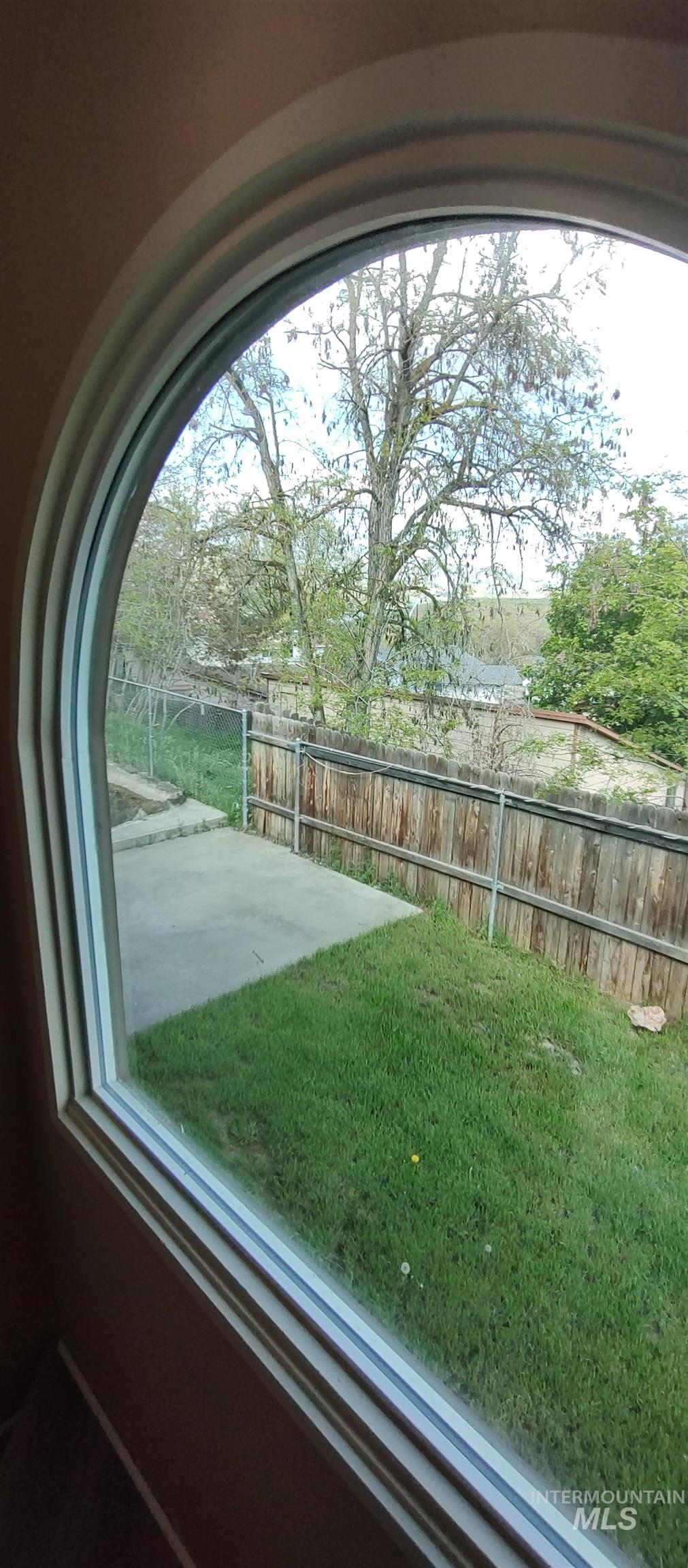 2933 Garfield Ct, Lewiston, Idaho 83501, 3 Bedrooms, 2 Bathrooms, Residential For Sale, Price $319,700, 98967696