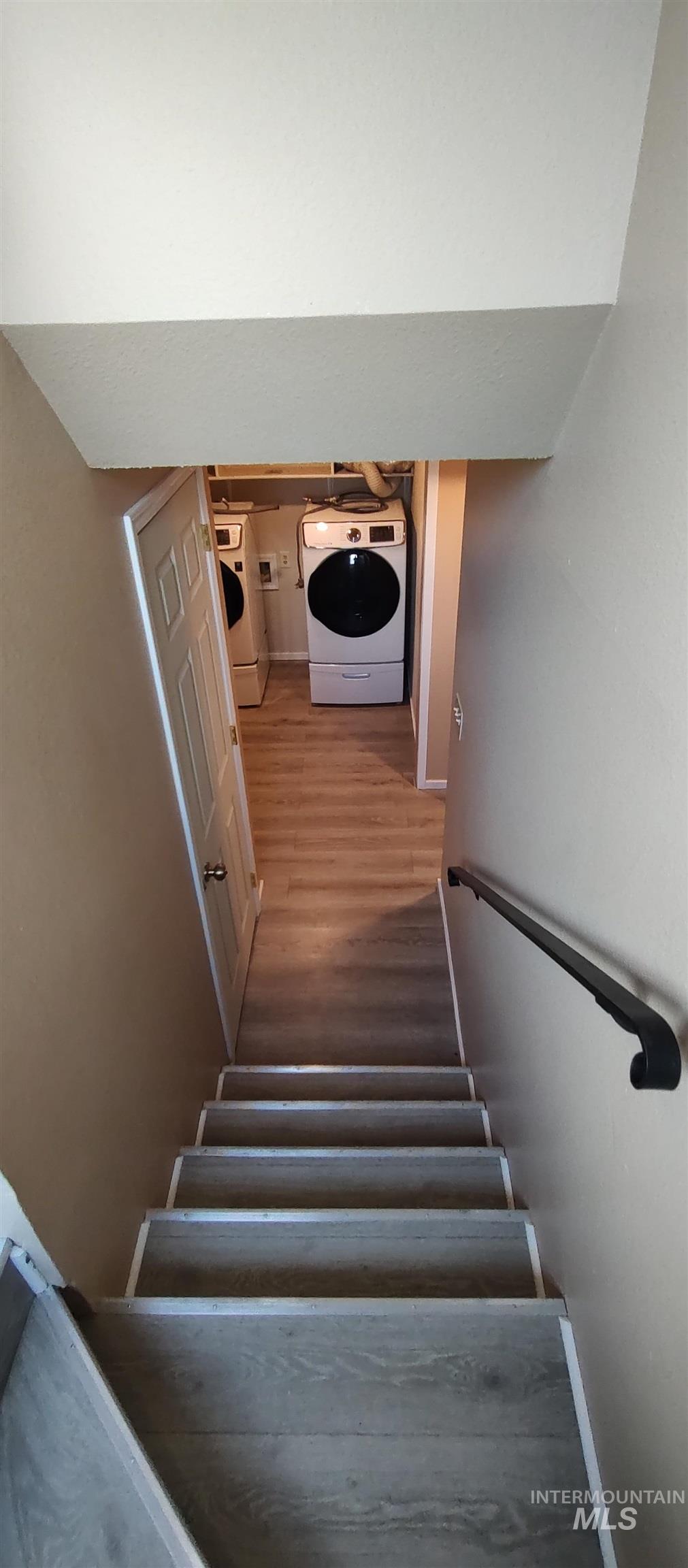 2933 Garfield Ct, Lewiston, Idaho 83501, 3 Bedrooms, 2 Bathrooms, Residential For Sale, Price $319,700, 98967696