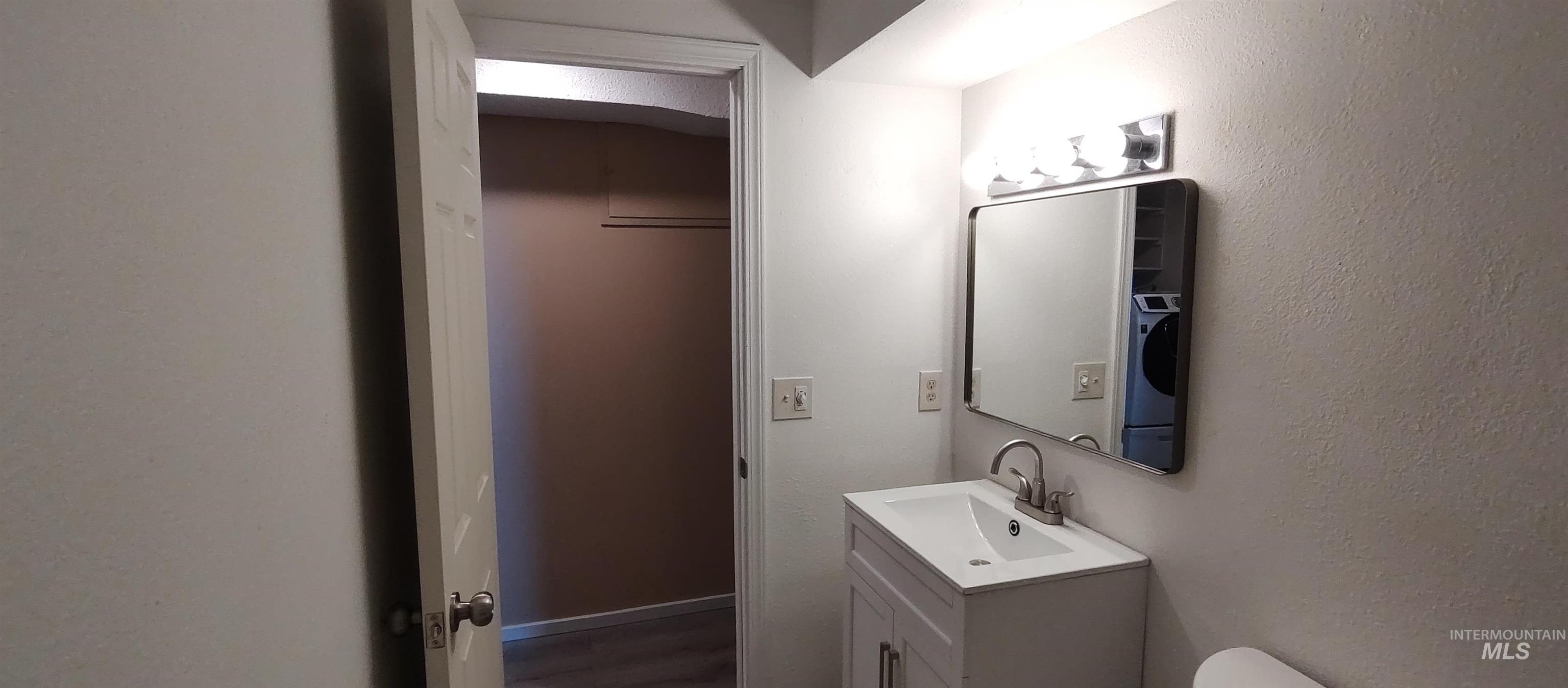 2933 Garfield Ct, Lewiston, Idaho 83501, 3 Bedrooms, 2 Bathrooms, Residential For Sale, Price $319,700, 98967696