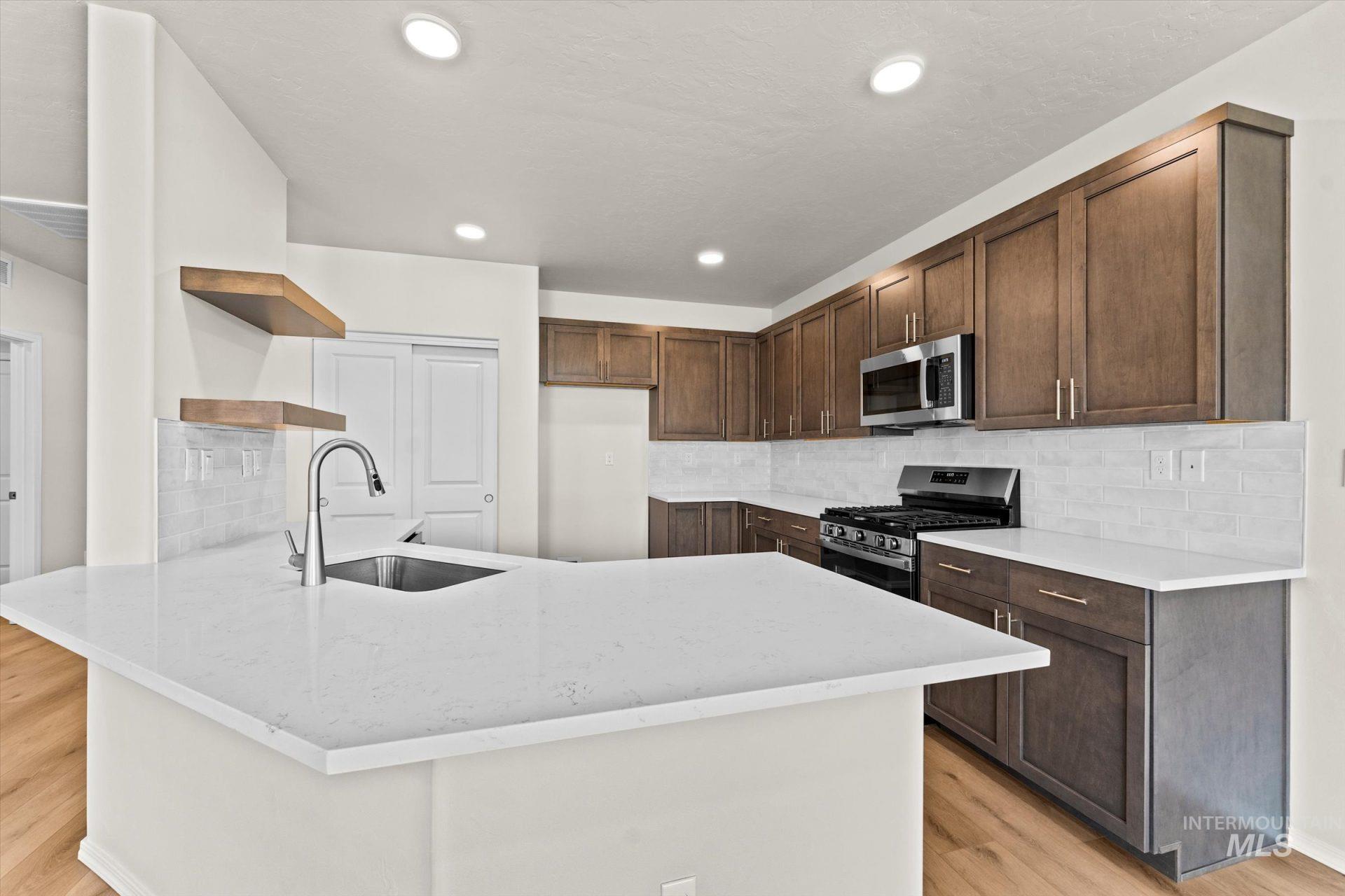 889 W Audrey Acres Dr, Nampa, Idaho 83686, 3 Bedrooms, 2 Bathrooms, Residential For Sale, Price $399,990, 98967709