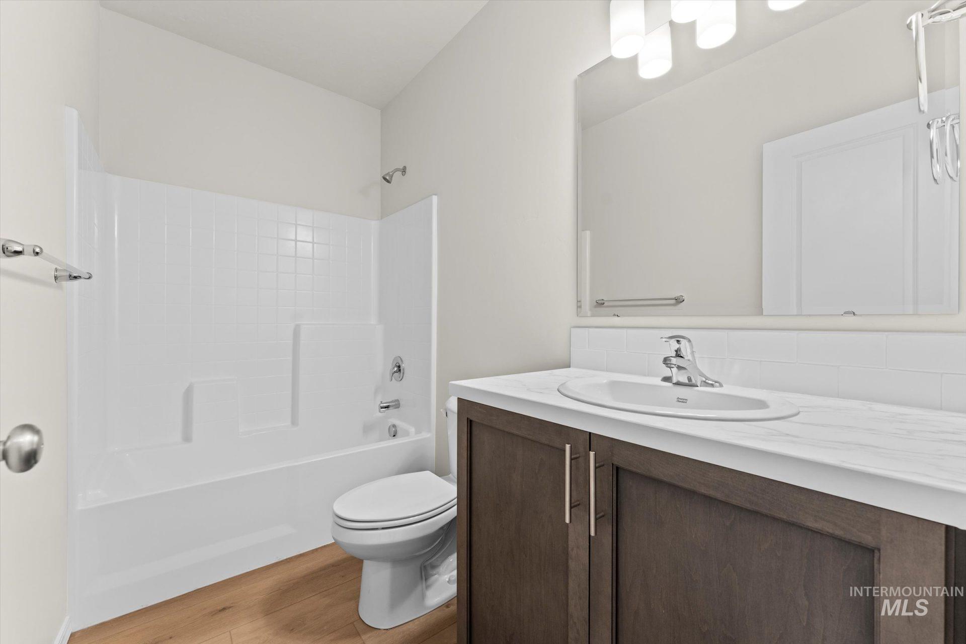 889 W Audrey Acres Dr, Nampa, Idaho 83686, 3 Bedrooms, 2 Bathrooms, Residential For Sale, Price $399,990, 98967709