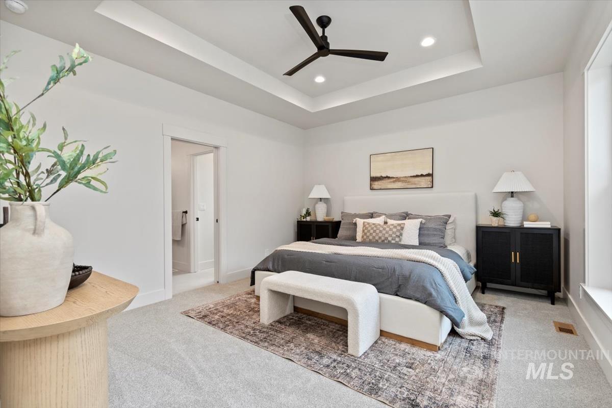 5931 W Domford Ln, Eagle, Idaho 83616, 3 Bedrooms, 2 Bathrooms, Residential For Sale, Price $579,880, 98967716