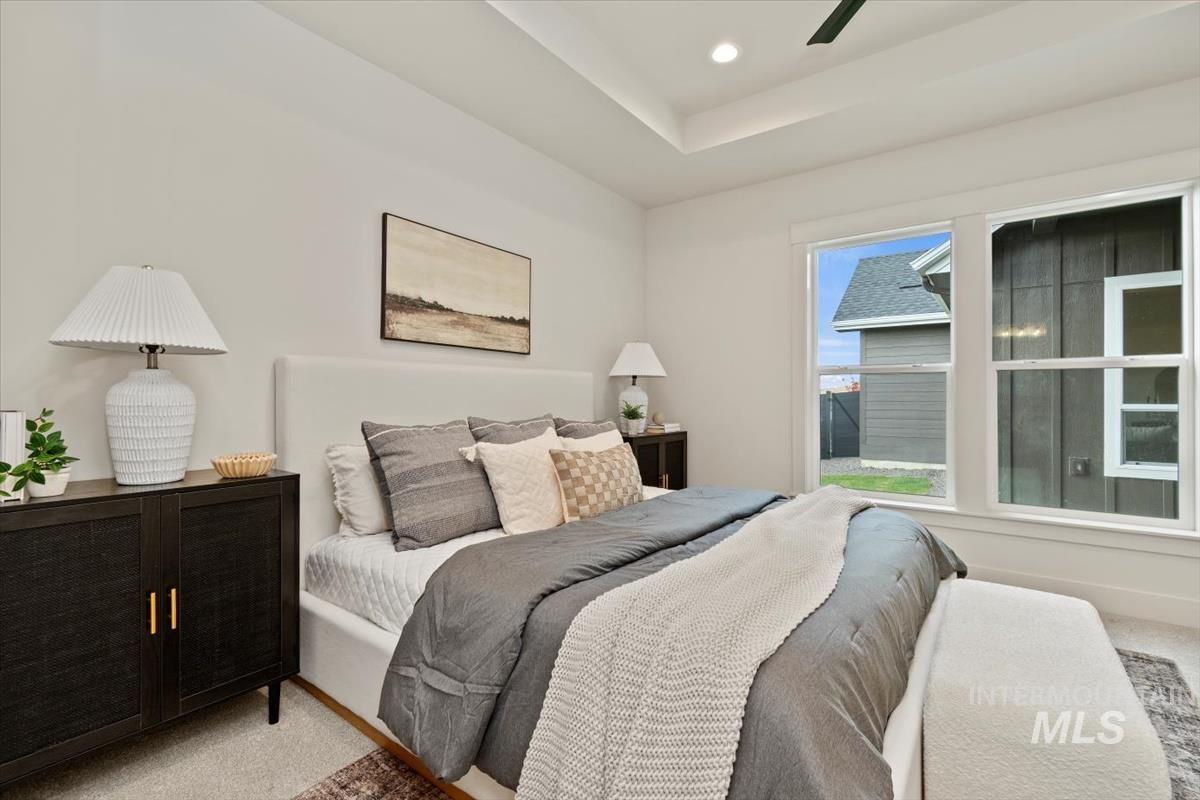 5931 W Domford Ln, Eagle, Idaho 83616, 3 Bedrooms, 2 Bathrooms, Residential For Sale, Price $579,880, 98967716