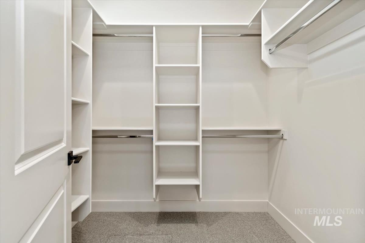 5931 W Domford Ln, Eagle, Idaho 83616, 3 Bedrooms, 2 Bathrooms, Residential For Sale, Price $579,880, 98967716