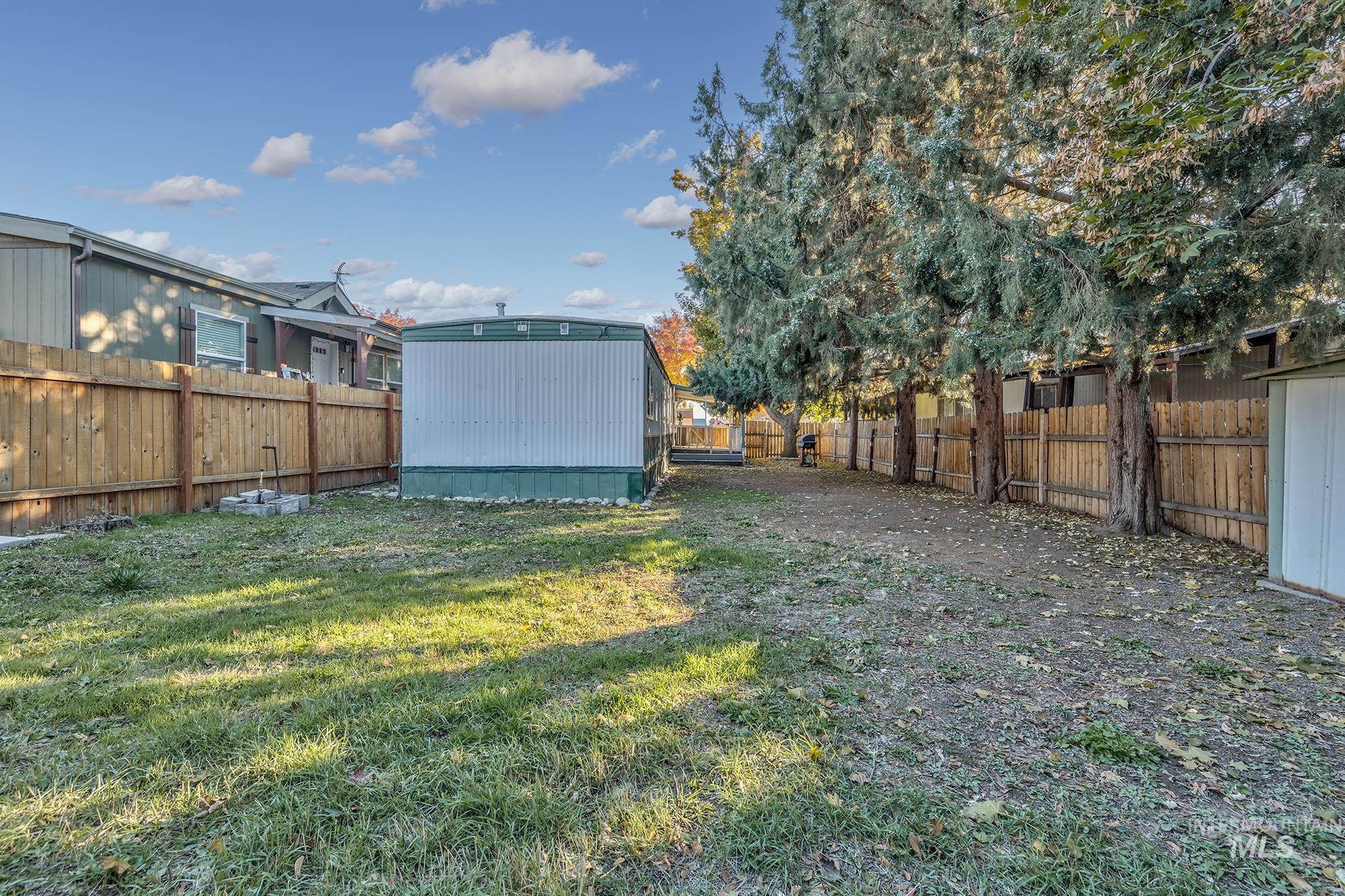 10601 N Horseshoe Bend Rd, Boise, Idaho 83714, 2 Bedrooms, 1 Bathroom, Residential For Sale, Price $52,000, 98967721