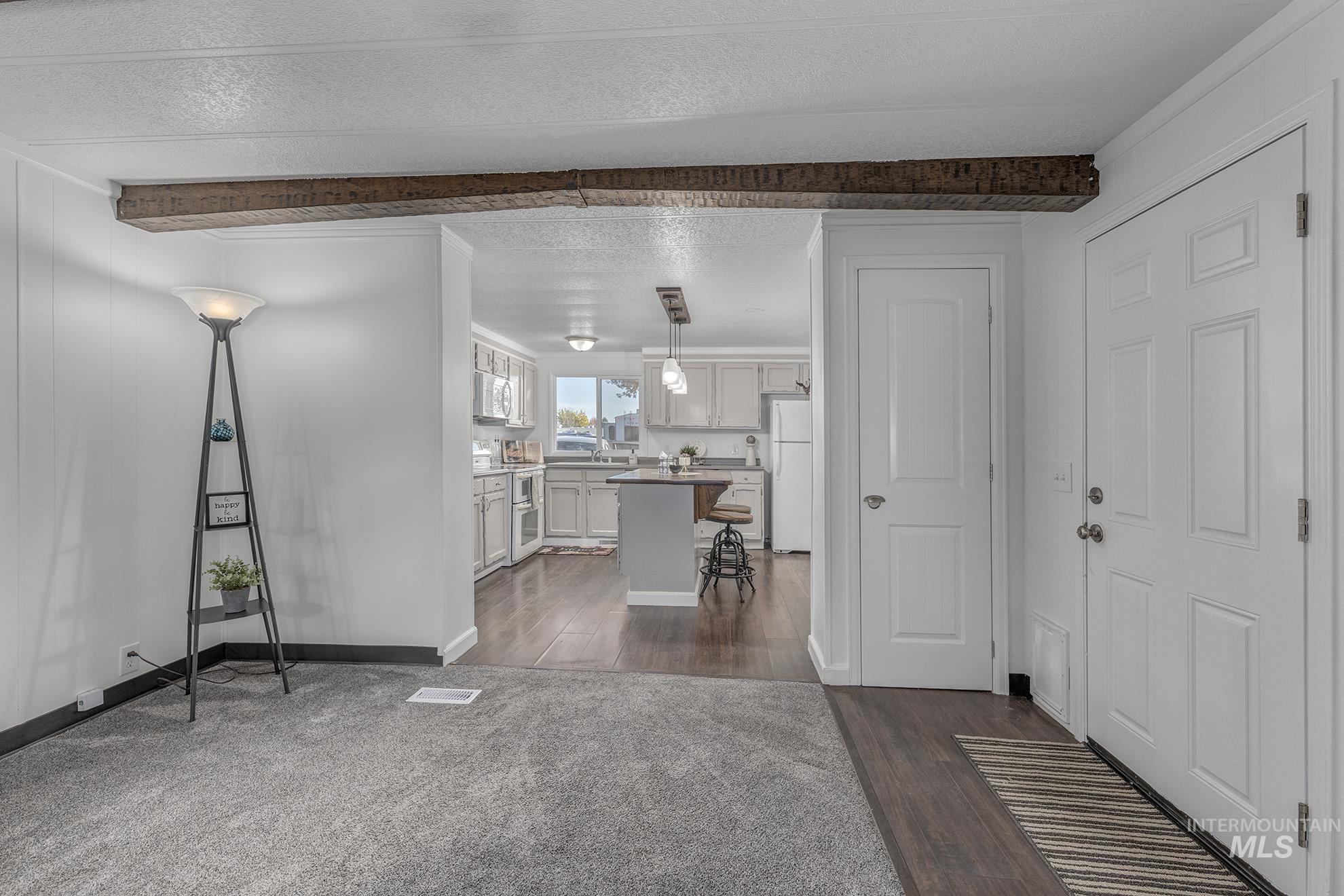 10601 N Horseshoe Bend Rd, Boise, Idaho 83714, 2 Bedrooms, 1 Bathroom, Residential For Sale, Price $52,000, 98967721