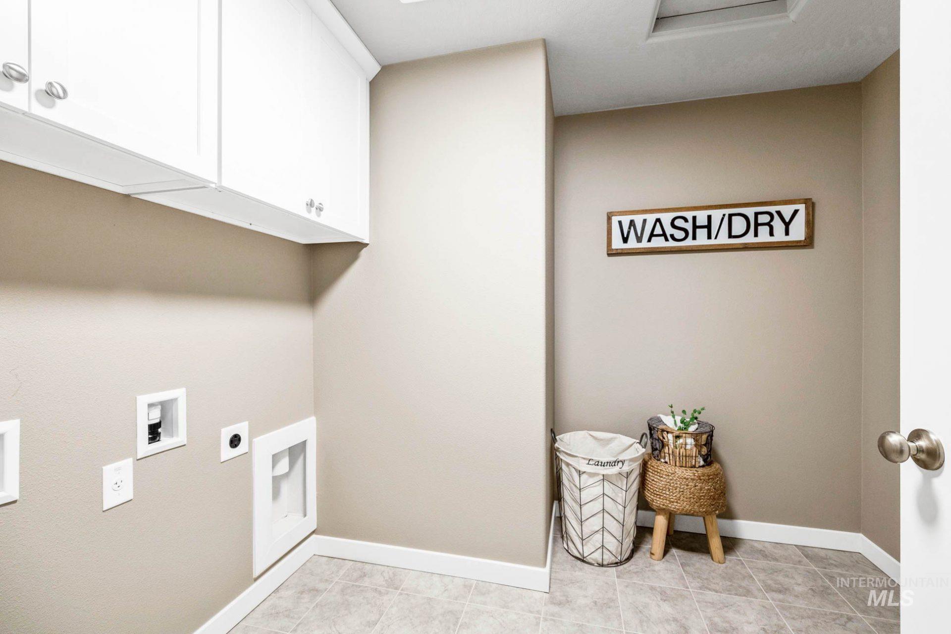 865 W Audrey Acres Dr, Nampa, Idaho 83686, 5 Bedrooms, 3 Bathrooms, Residential For Sale, Price $459,990, 98967739