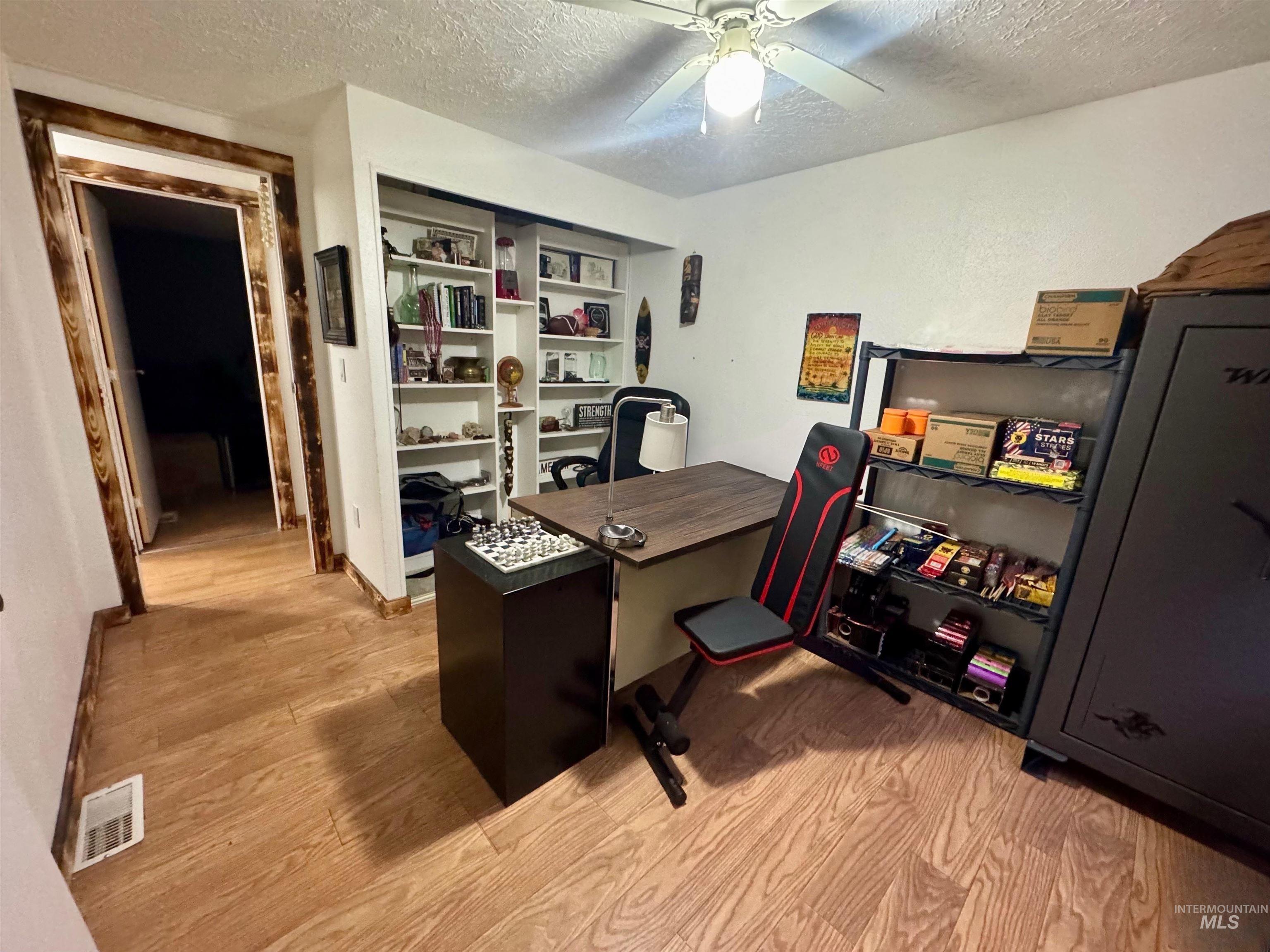 16 Chinook Ln, Orofino, Idaho 83544, 3 Bedrooms, 2 Bathrooms, Residential For Sale, Price $75,000, 98967749