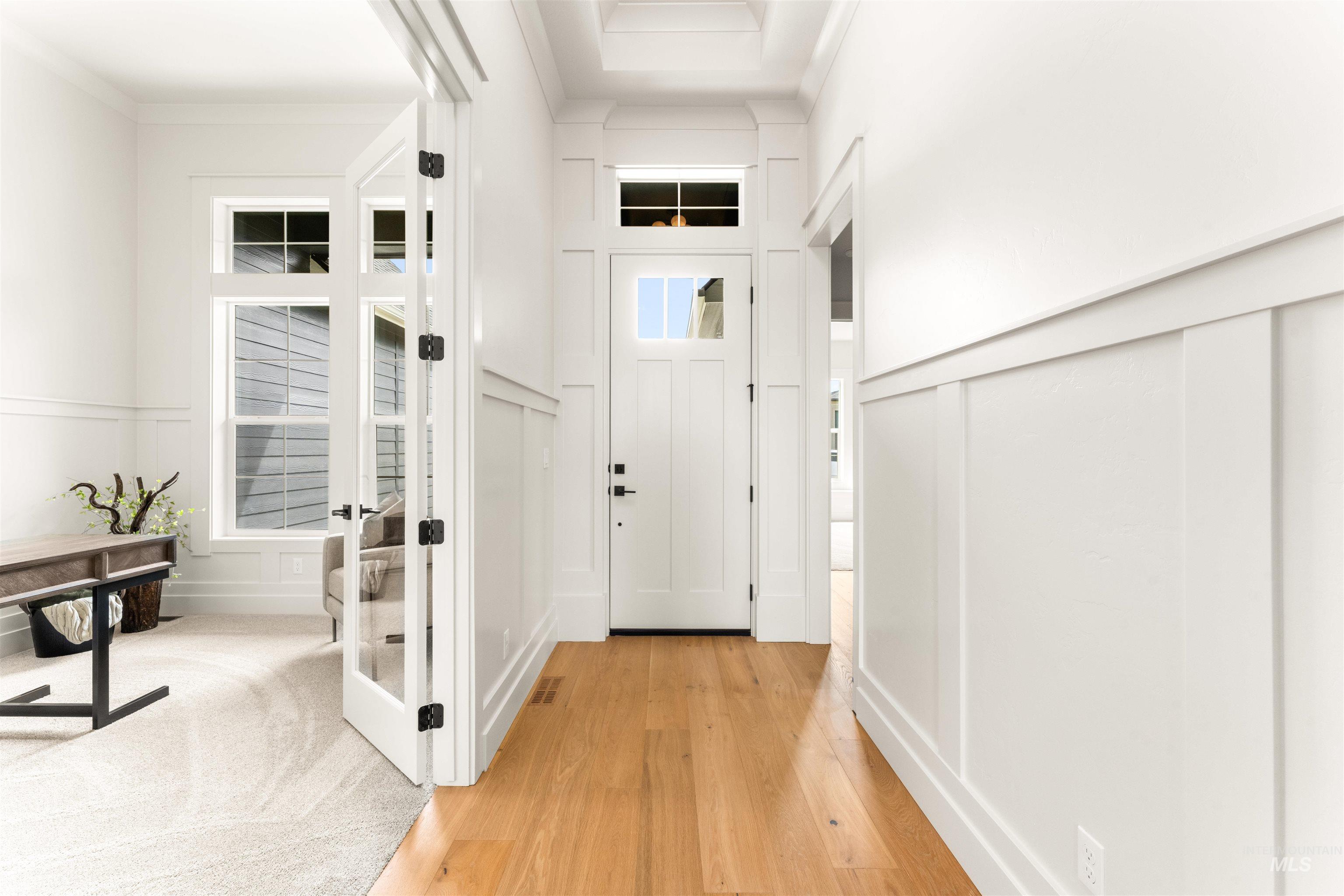 841 N Danville Ave, Eagle, Idaho 83616, 4 Bedrooms, 2.5 Bathrooms, Residential For Sale, Price $979,900, 98967754