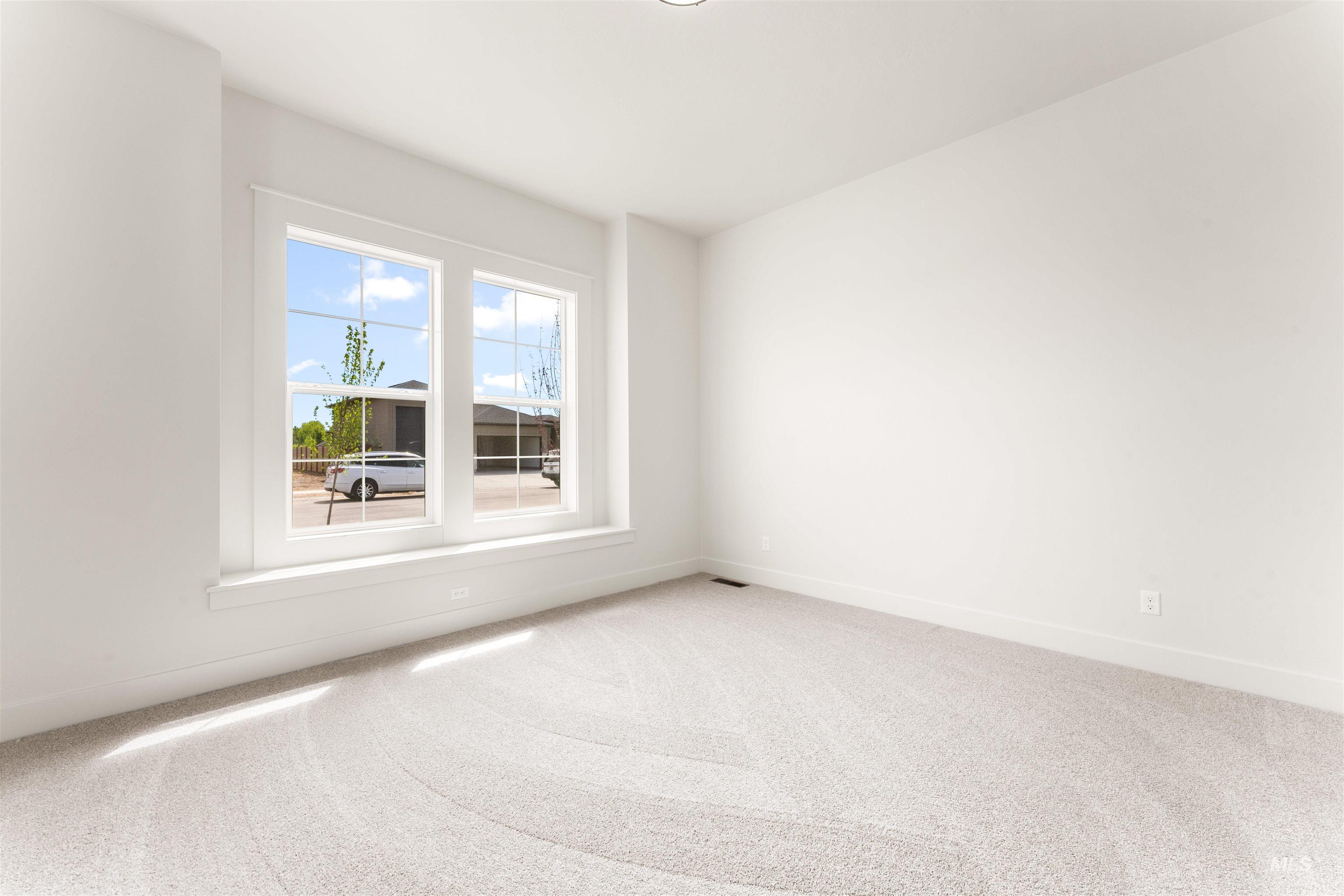 841 N Danville Ave, Eagle, Idaho 83616, 4 Bedrooms, 2.5 Bathrooms, Residential For Sale, Price $979,900, 98967754