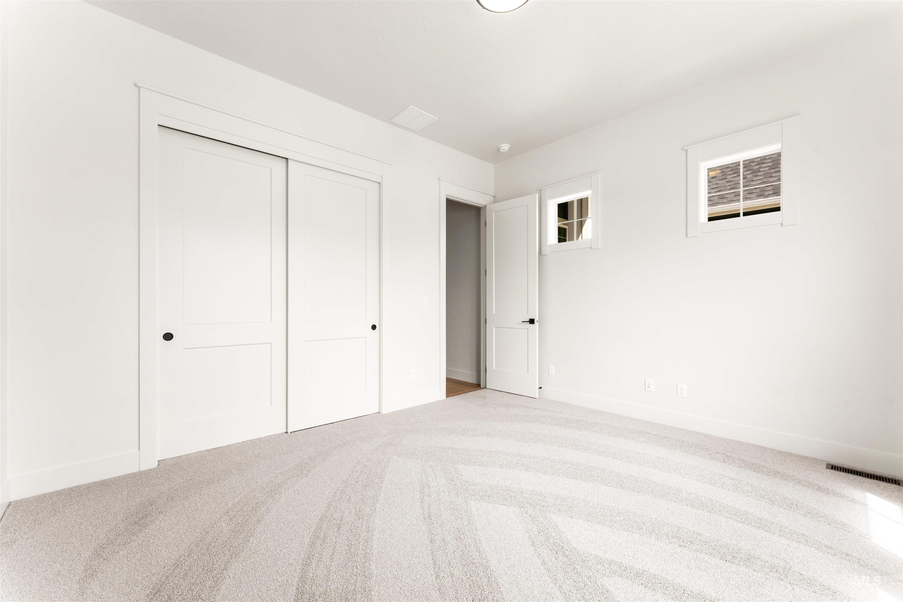 841 N Danville Ave, Eagle, Idaho 83616, 4 Bedrooms, 2.5 Bathrooms, Residential For Sale, Price $979,900, 98967754