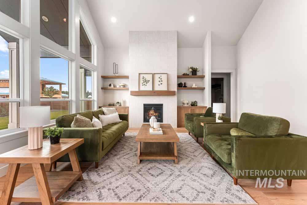 841 N Danville Ave, Eagle, Idaho 83616, 4 Bedrooms, 2.5 Bathrooms, Residential For Sale, Price $979,900, 98967754