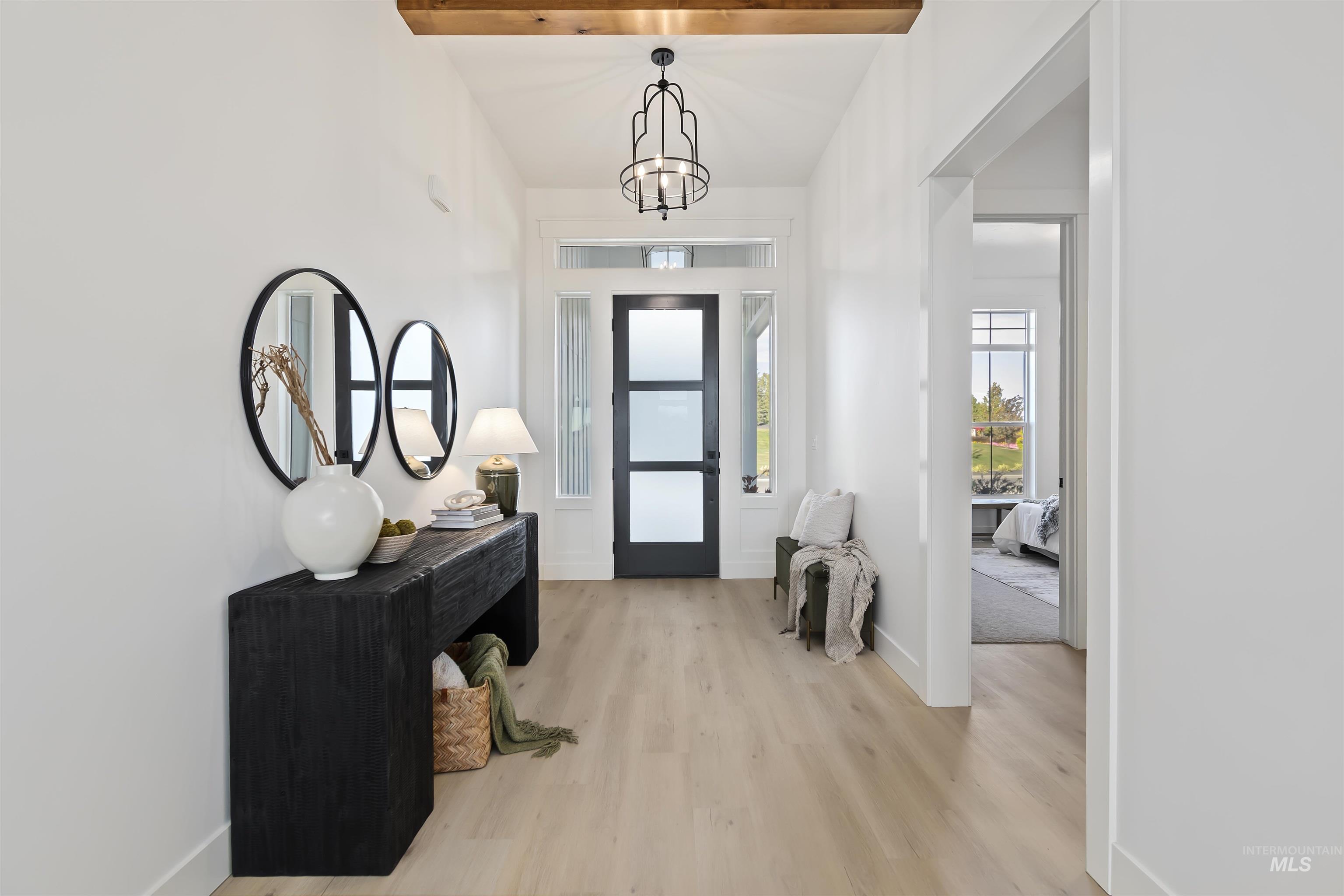 5615 W Haughburn Dr, Eagle, Idaho 83616, 3 Bedrooms, 2.5 Bathrooms, Residential For Sale, Price $939,000, 98967761