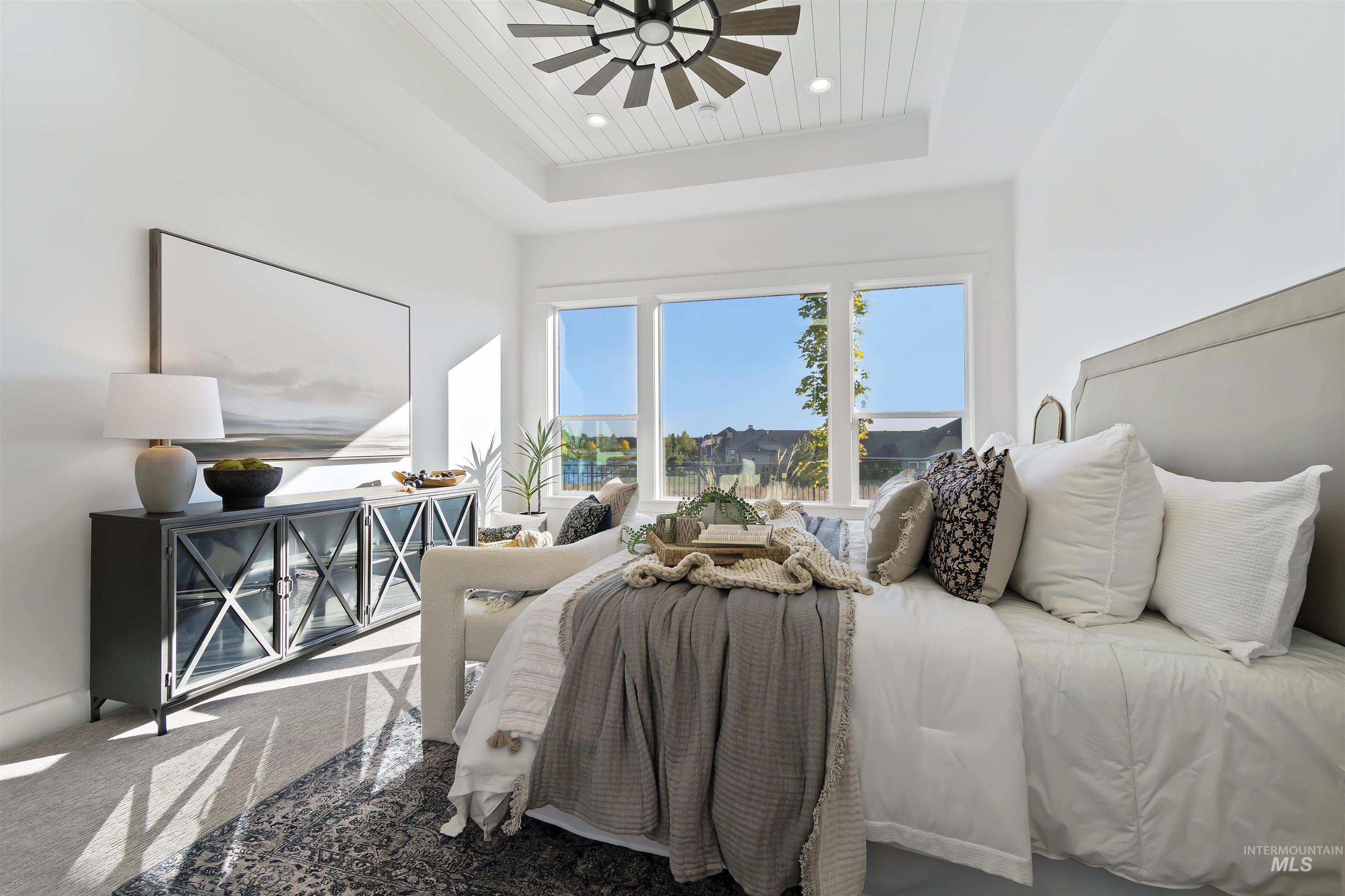 5615 W Haughburn Dr, Eagle, Idaho 83616, 3 Bedrooms, 2.5 Bathrooms, Residential For Sale, Price $939,000, 98967761