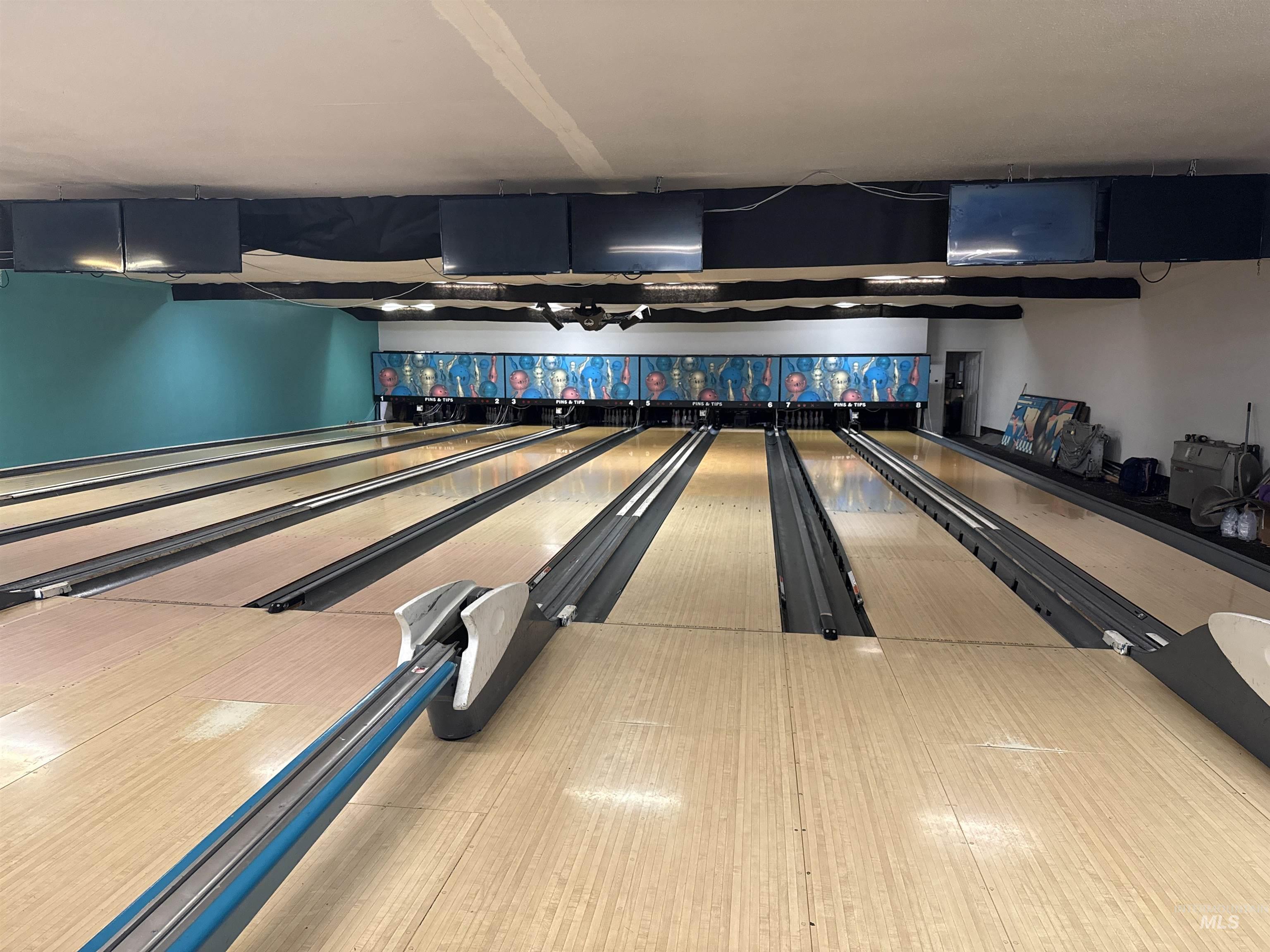 Recreation room with a bowling alley
