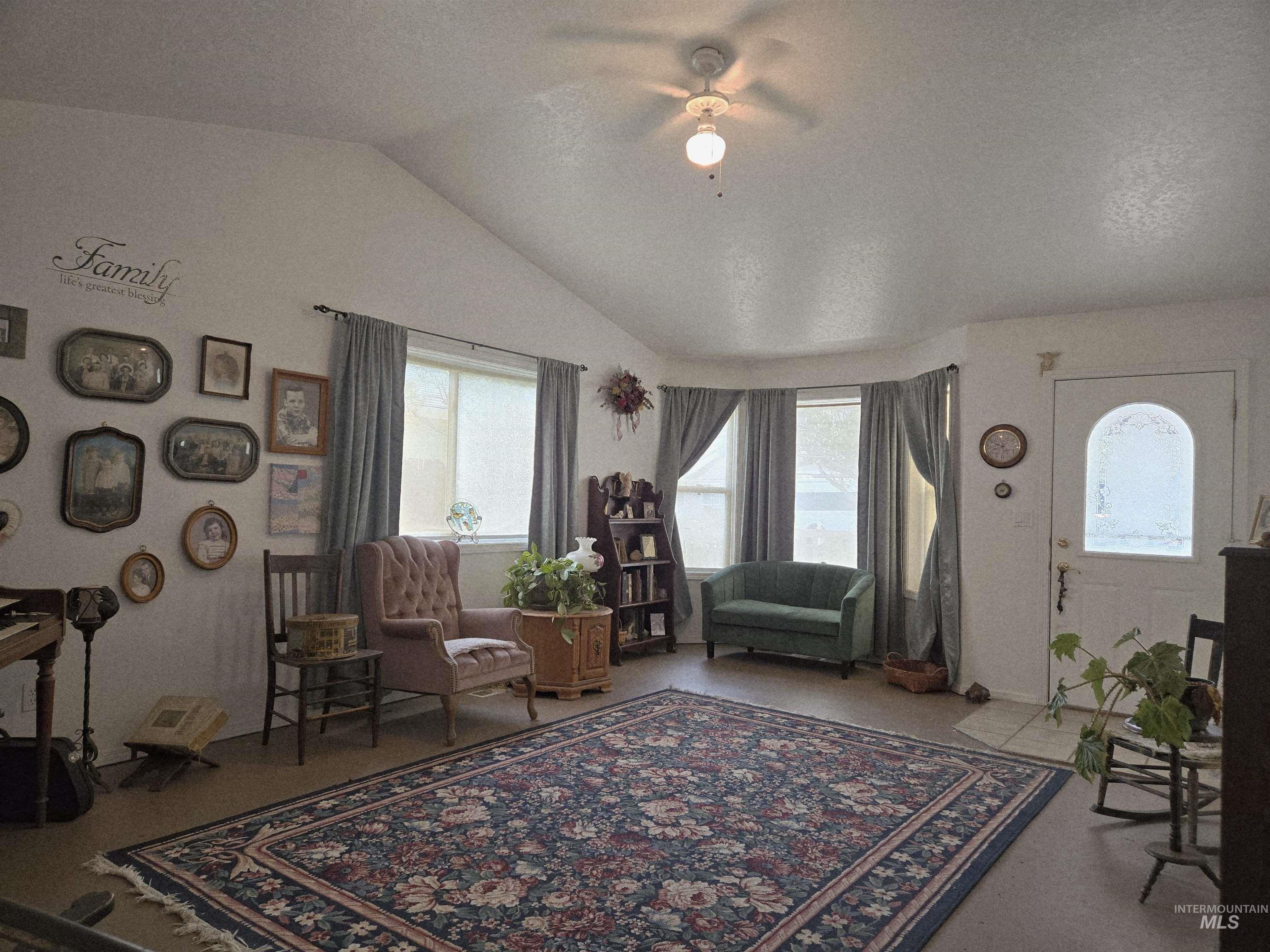 1680 Pennington Dr., Ontario, Oregon 97914, 4 Bedrooms, 2 Bathrooms, Residential For Sale, Price $339,500, 98967775