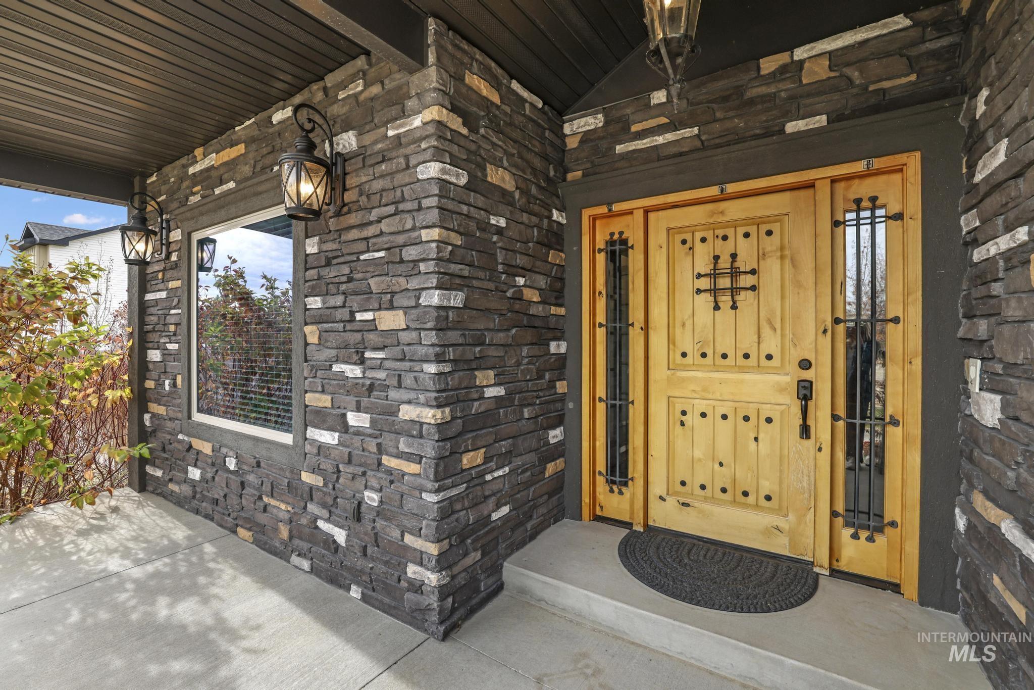 Entrance to property