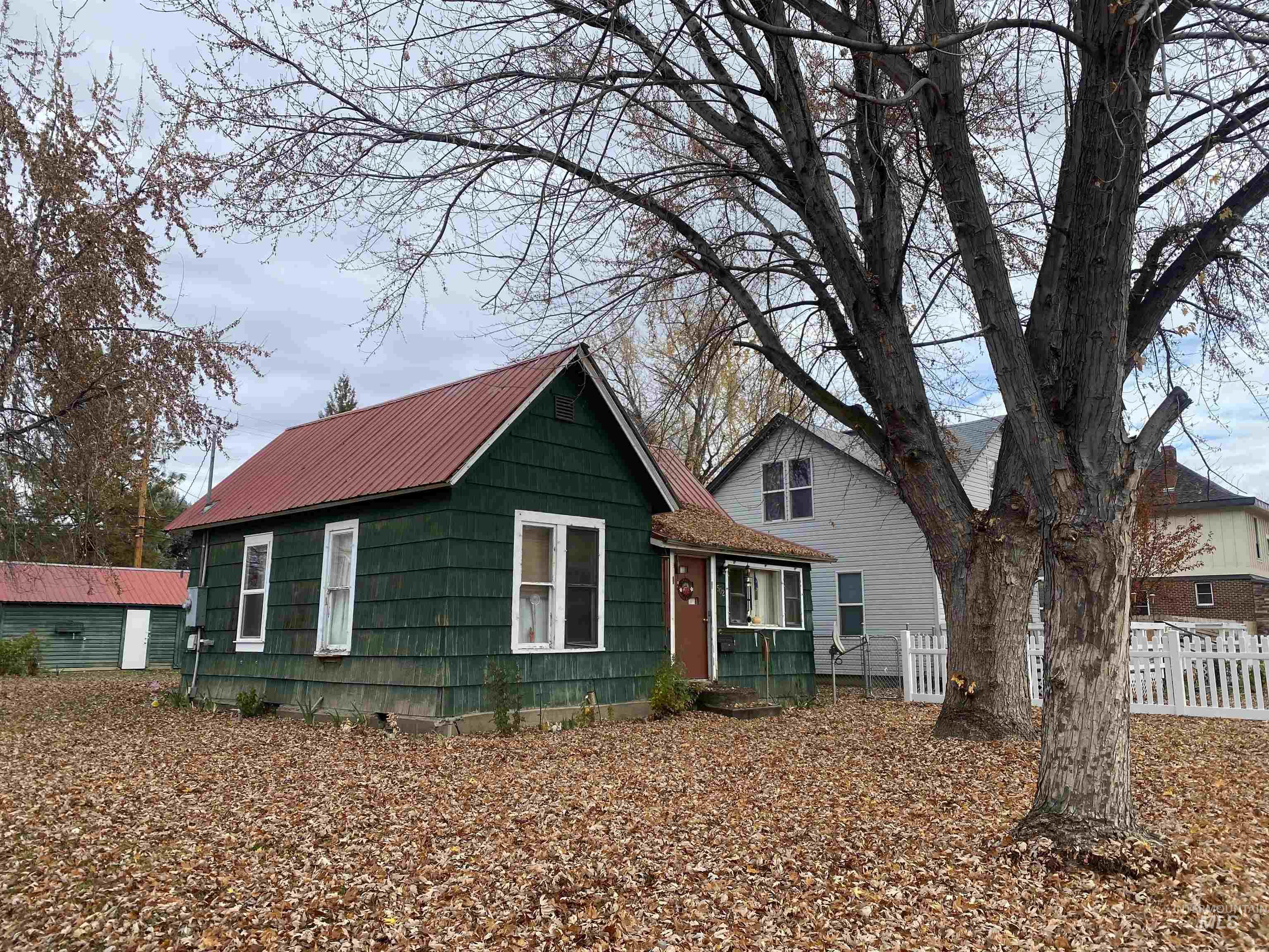 View of front of home featuring a metal roof