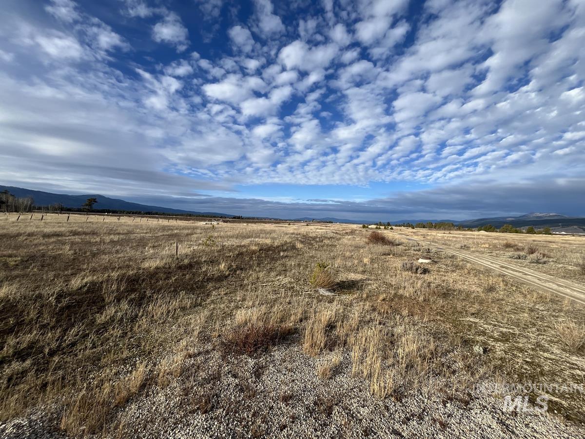 16 & 18 Loomis Lane, Donnelly, Idaho 83615, Land For Sale, Price $868,000, 98967786